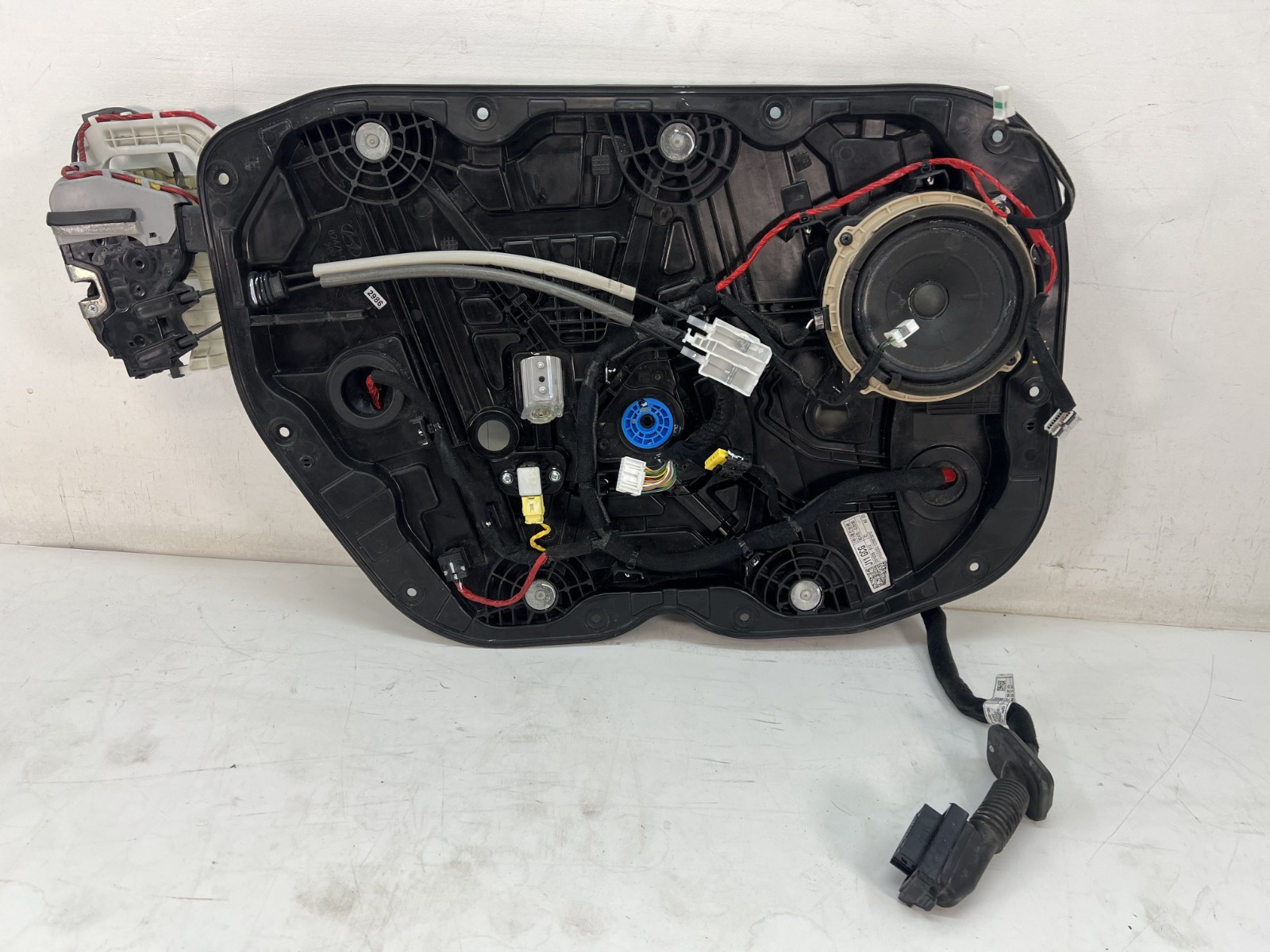 2017-2022 Hyundai Ioniq Front Left Driver Side Window Regulator OEM 82471-G2011
