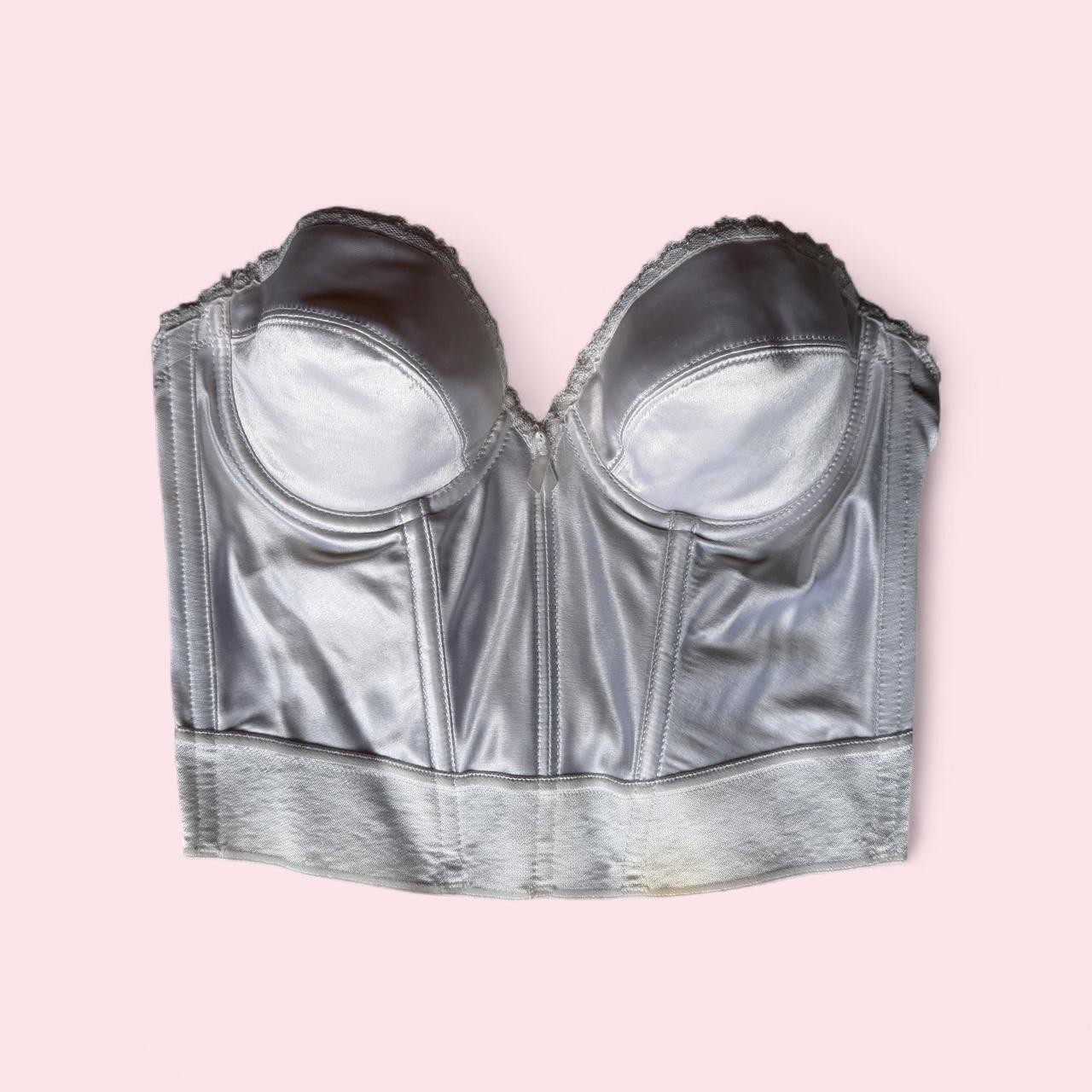 True vintage 1980s Victoria’s Secret Gold Label white satin longline bustier 🤍