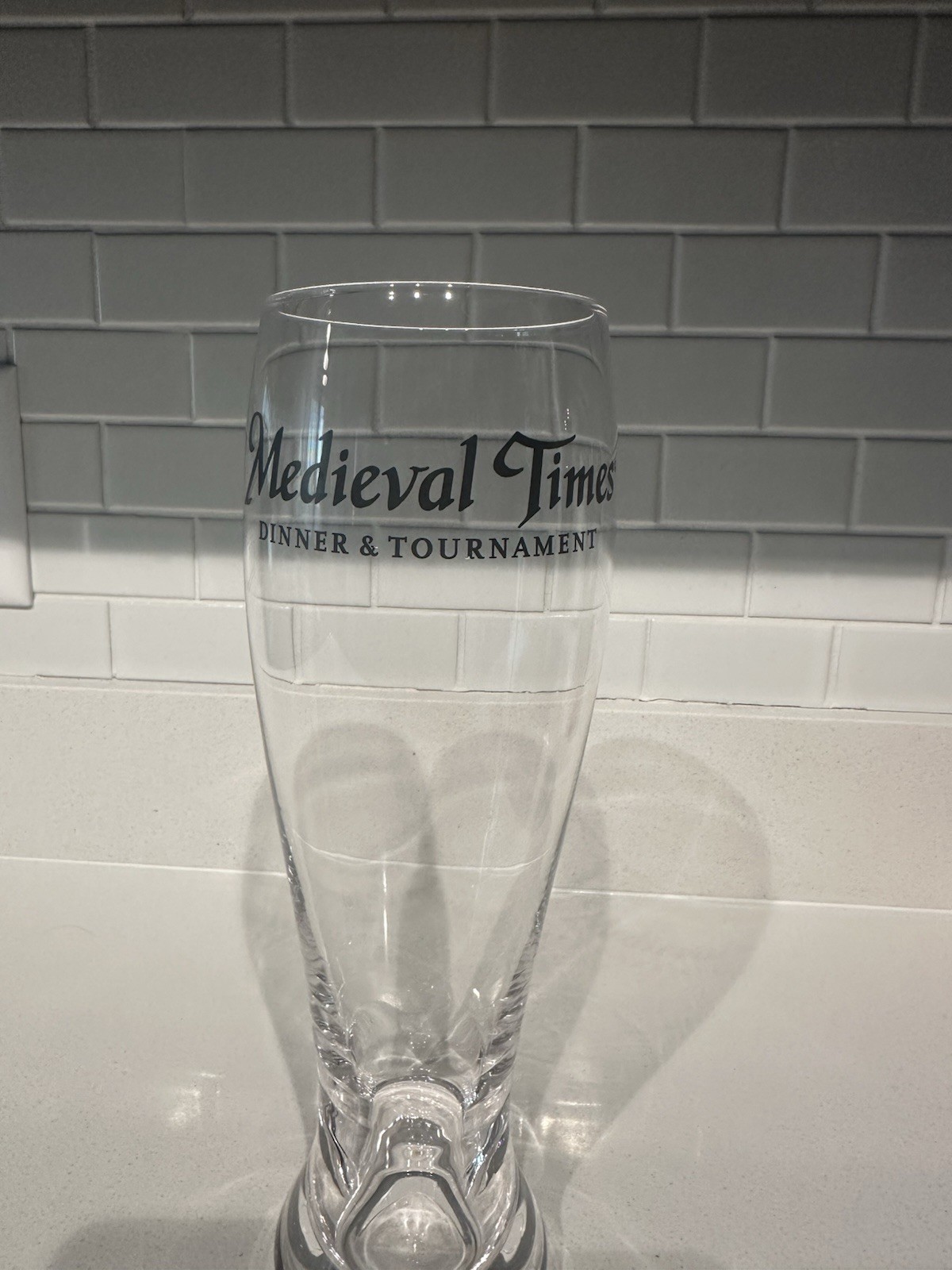 Medieval Times Dinner & Tournament 32 oz Beer Pilsner Glass 11” Tall Souvenir Medieval Times Dinner & Tournament 32 oz Beer Pilsner Glass 11” Tall Souvenir