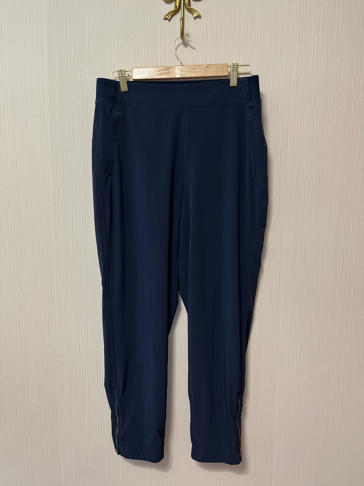 ATHLETA Brooklyn Heights High Rise Jogger