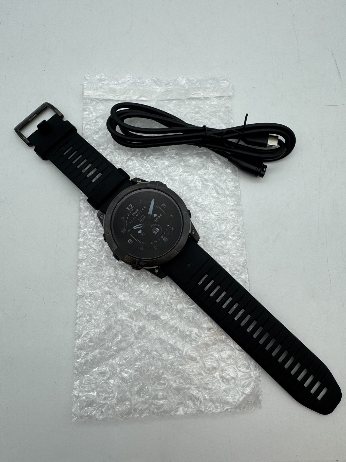 Garmin Epix Pro Gen 2 Sapphire 51mm Carbon Gray With Black Band GPS NEW - No box Garmin Epix Pro Gen 2 Sapphire 51mm Carbon Gray With Black Band GPS NEW - No box