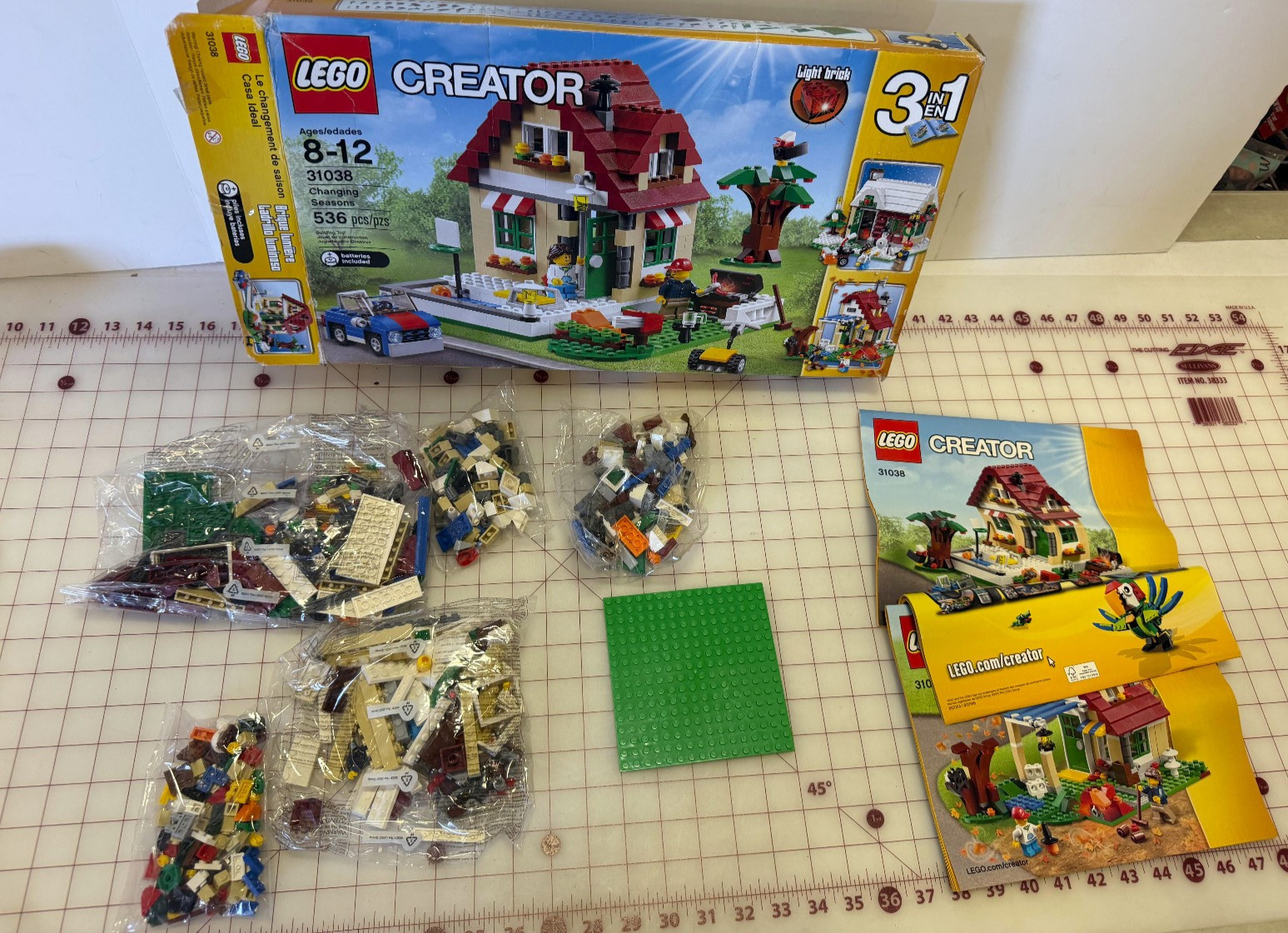 LEGO Creator 3 in 1 Changing Seasons House 31038 New Open Box Bags Sealed #T2 LEGO Creator 3 in 1 Changing Seasons House 31038 New Open Box Bags Sealed #T2