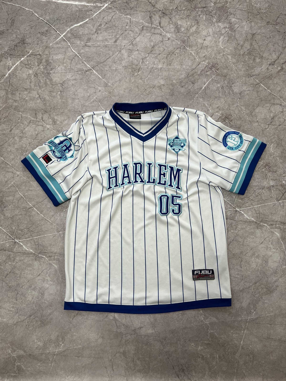 Vintage FUBU Jersey Harlem 05 Baseball Shirt Pinstripe White Blue Men\'s Size M