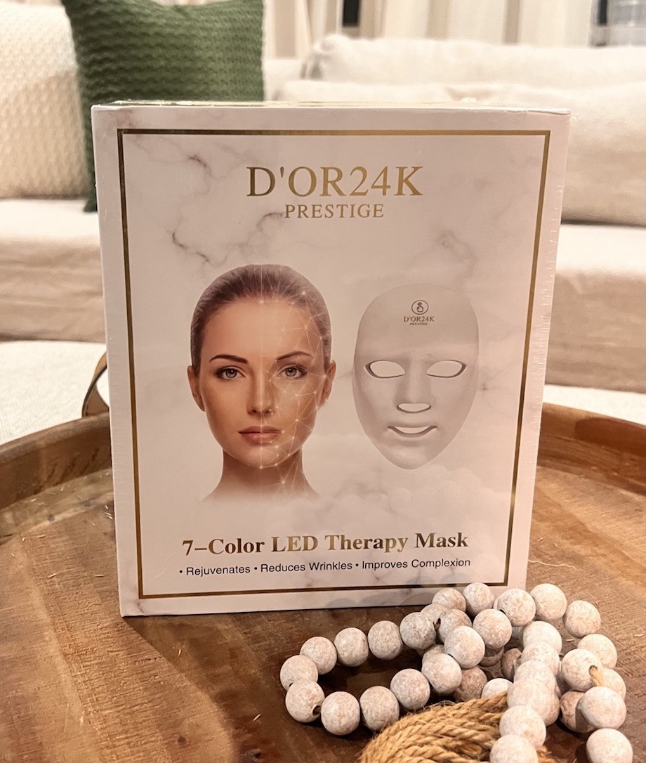 D'OR24K Prestige 7-Color LED Light Therapy Mask USB Portable