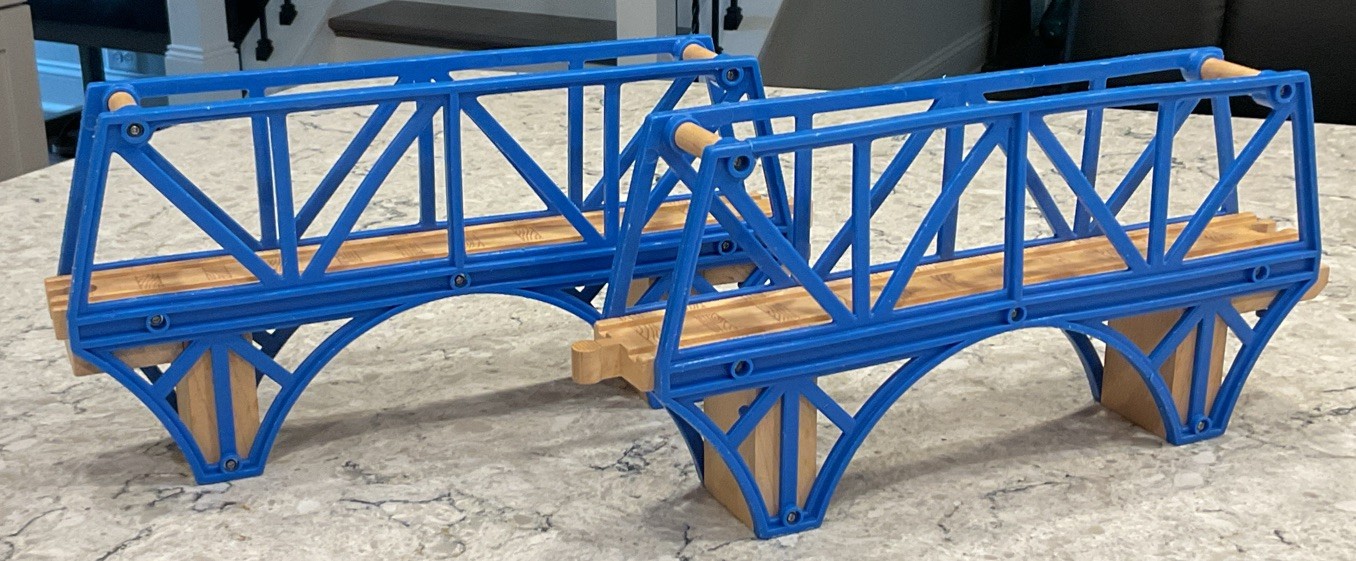 Vintage Thomas Wooden Railway SODOR BAY BRIDGE Blue Clickity-Clack Track 2 Piece