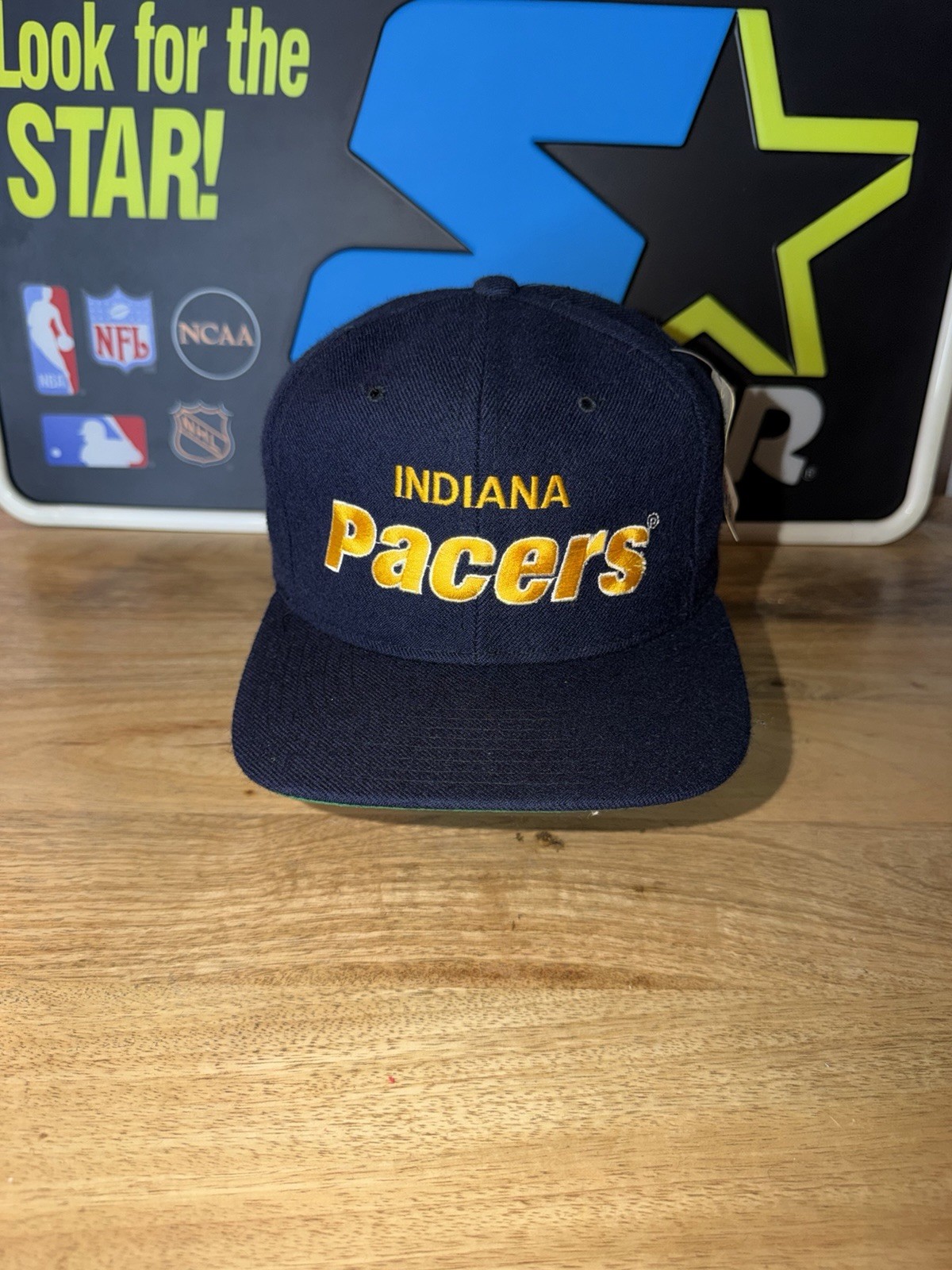Vintage 90s Starter Indiana Pacers Wool SnapBack Cap