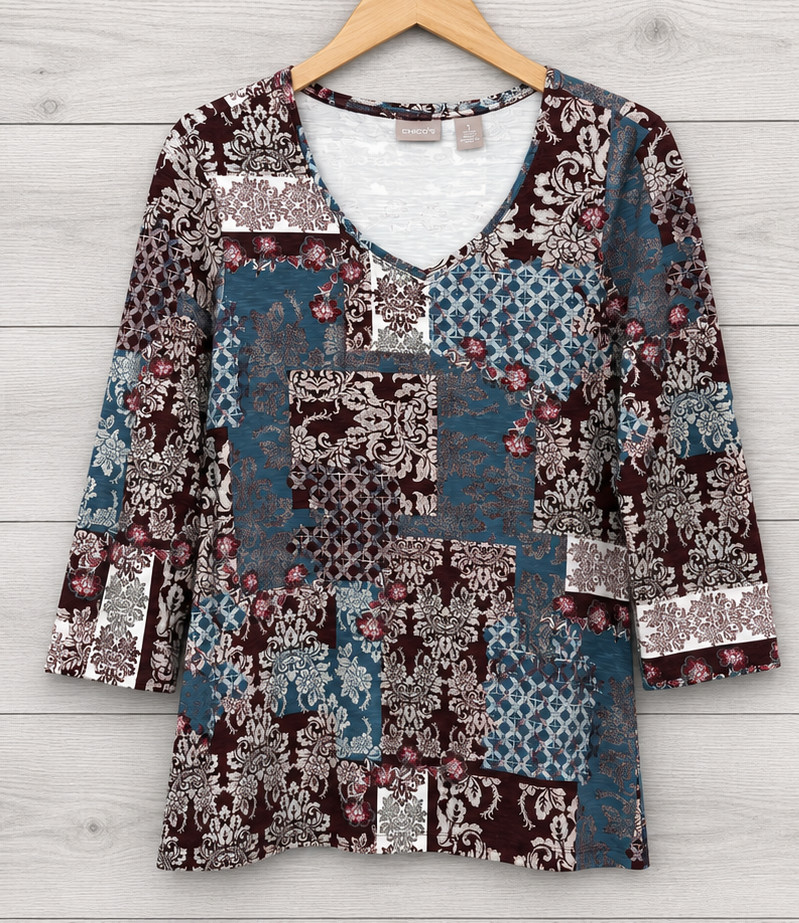 Chico\'s Women\'s Size 1 Patchwork Floral V-Neck 3/4 Sleeve Knit Top Cotton Blend
