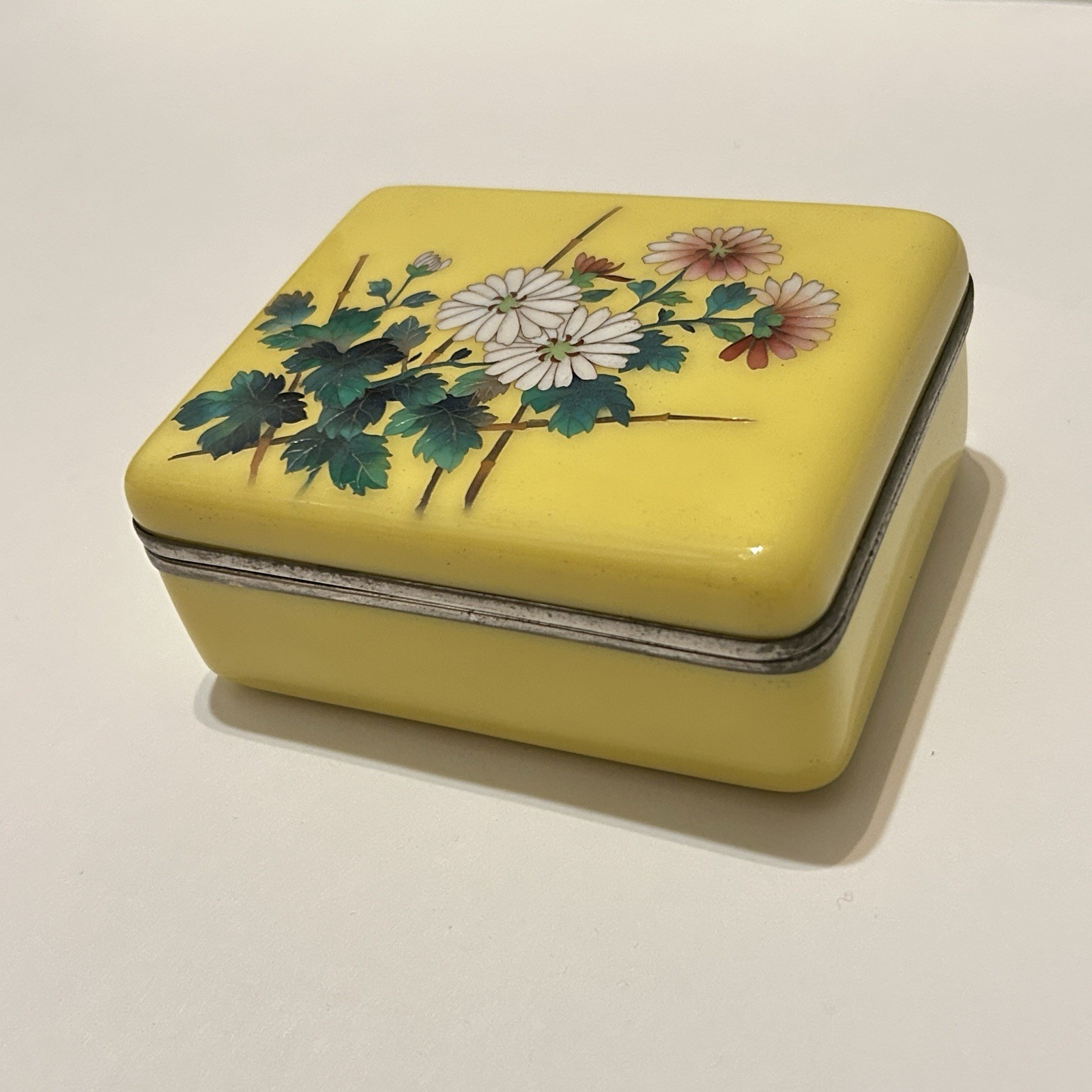 Vtg Meiji Japanese Cloisonne Yellow Painted Enamel Lidded Box Unsigned Ando