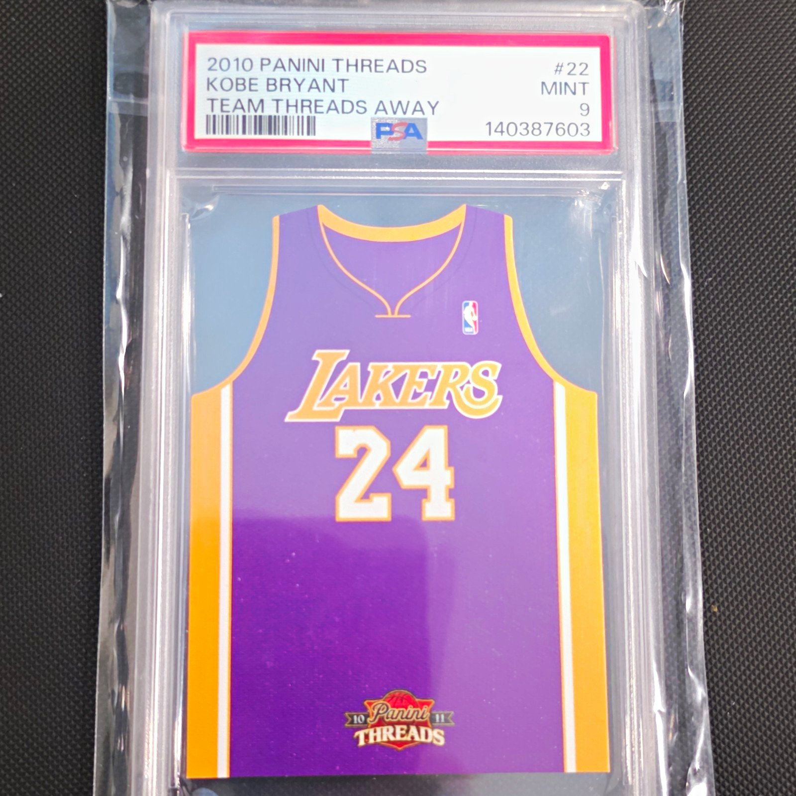 Panini 2010-11 Threads Kobe Bryant Team Threads Away #22 Lakers PSA 9 Panini 2010-11 Threads Kobe Bryant Team Threads Away #22 Lakers PSA 9