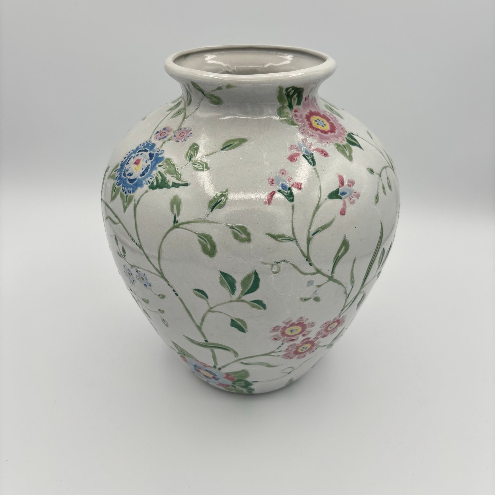 Vintage China Trader Porcelain Vase Hand Painted Floral Chinoiserie Pastel 9\