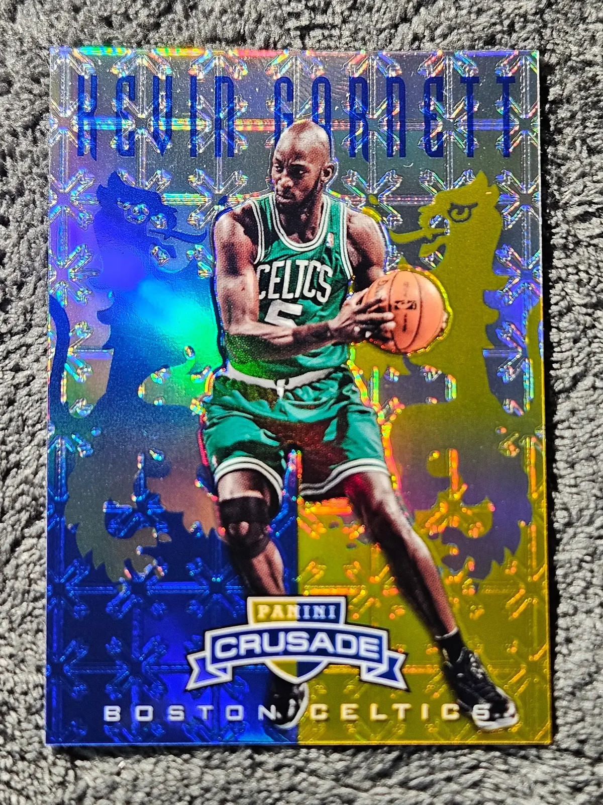 2012 Panini Crusade #178 Kevin Garnett Blue Prizm 2012 Panini Crusade #178 Kevin Garnett Blue Prizm