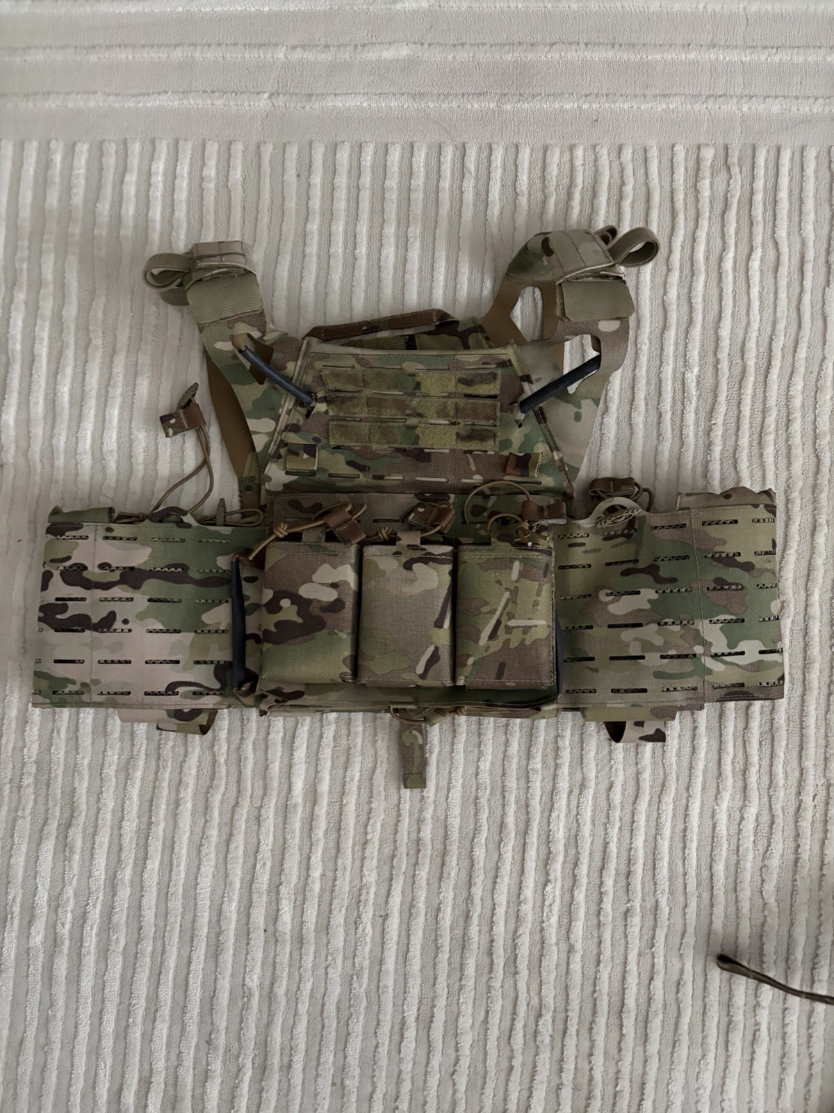 New Eagle Industries Multicam MMAC Plate Carrier Full Set New Eagle Industries Multicam MMAC Plate Carrier Full Set