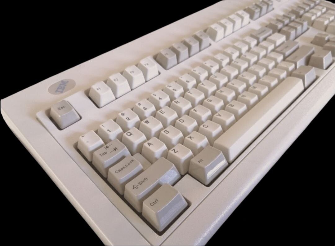 New IBM Model M Keyboard 1996/1997 Wired W/adapter, Original Box.