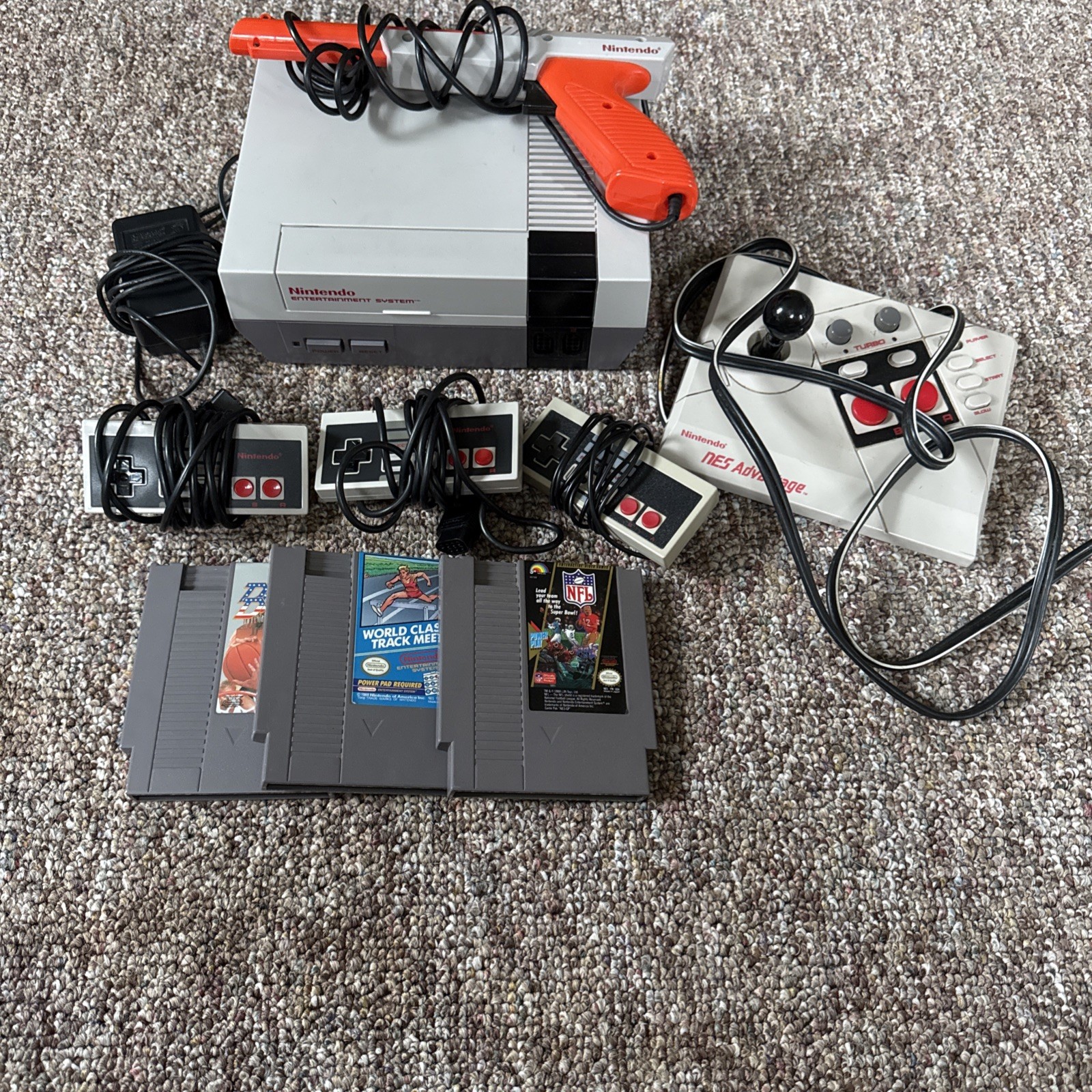 Original Nintendo Entertainment System NES Console w Accessories & Games TESTED✅ Original Nintendo Entertainment System NES Console w Accessories & Games TESTED✅