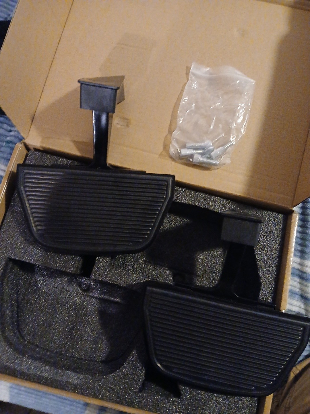 Black Rear Motorcycle Passenger Footboard Kit Floorboards For Harley 1993-Later Black Rear Motorcycle Passenger Footboard Kit Floorboards For Harley 1993-Later