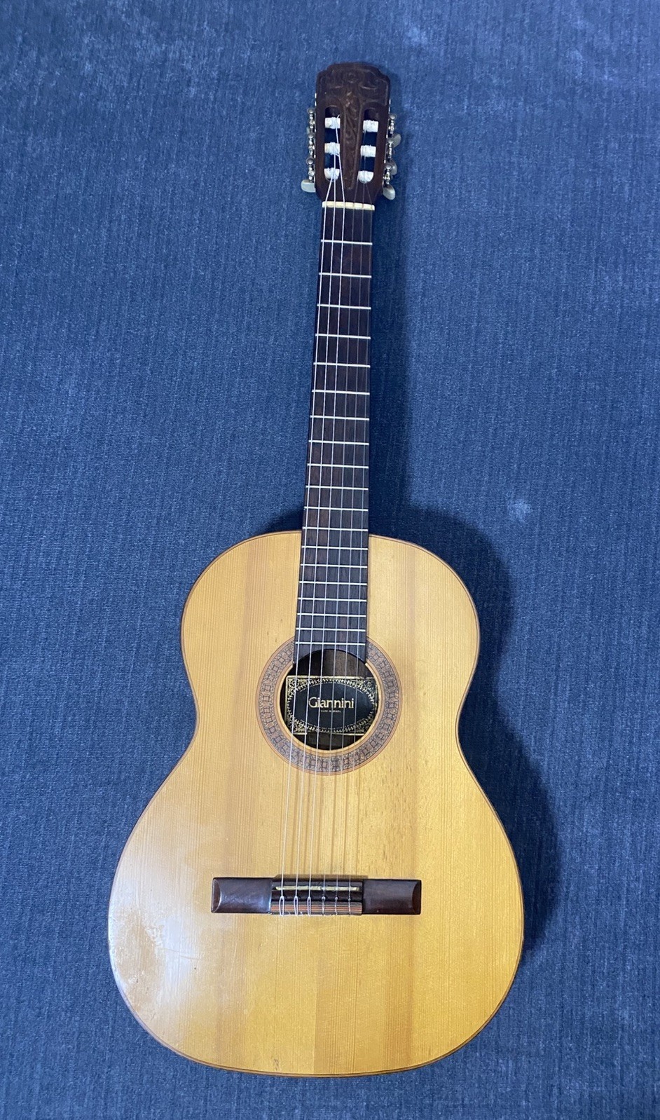 Giannini AWN 71 Classical Guitar Figured Braziliian Brazil Rosewood Giannini AWN 71 Classical Guitar Figured Braziliian Brazil Rosewood