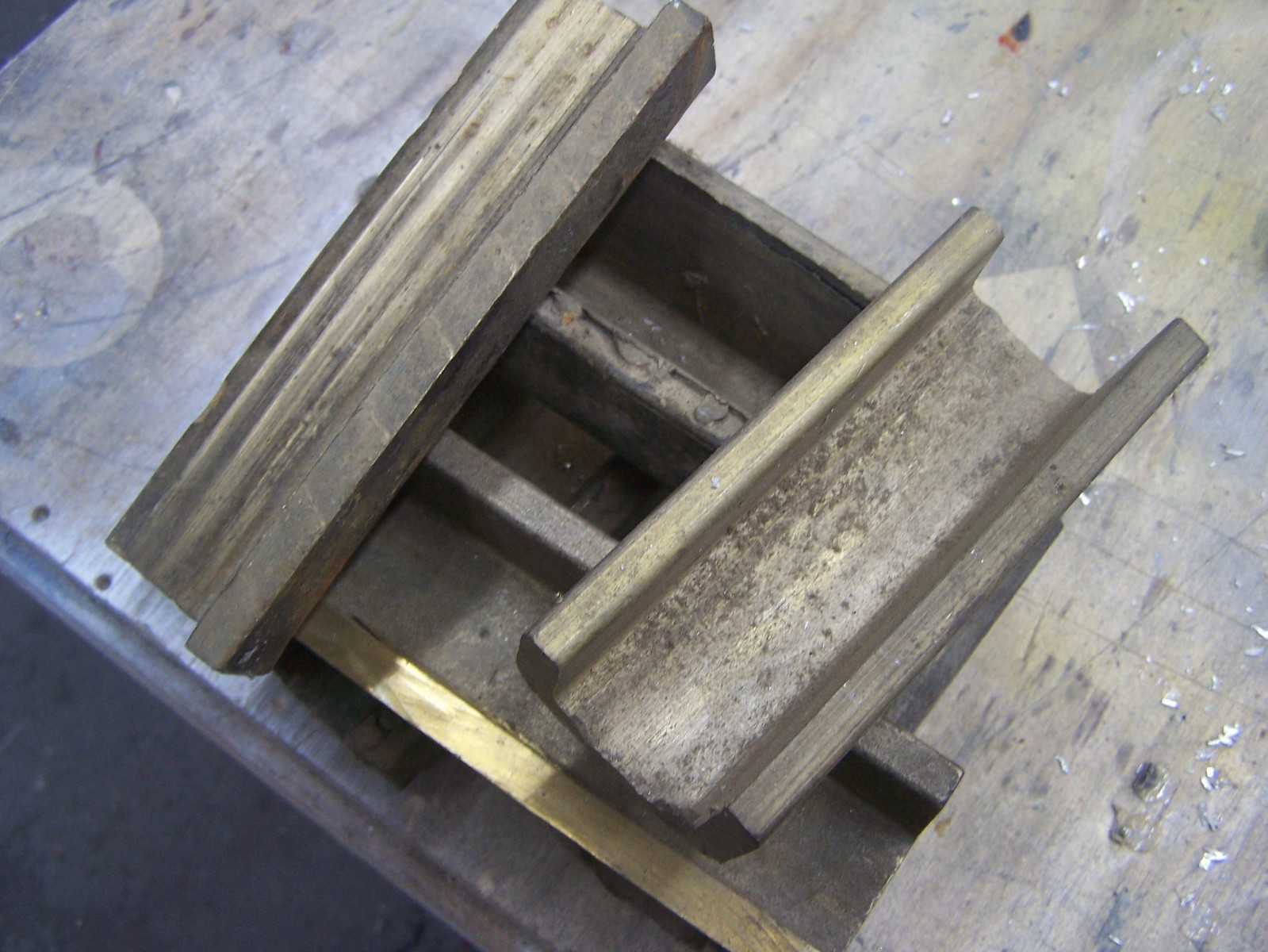 10+ pounds of Bronze for melting and casting 10+ pounds of Bronze for melting and casting
