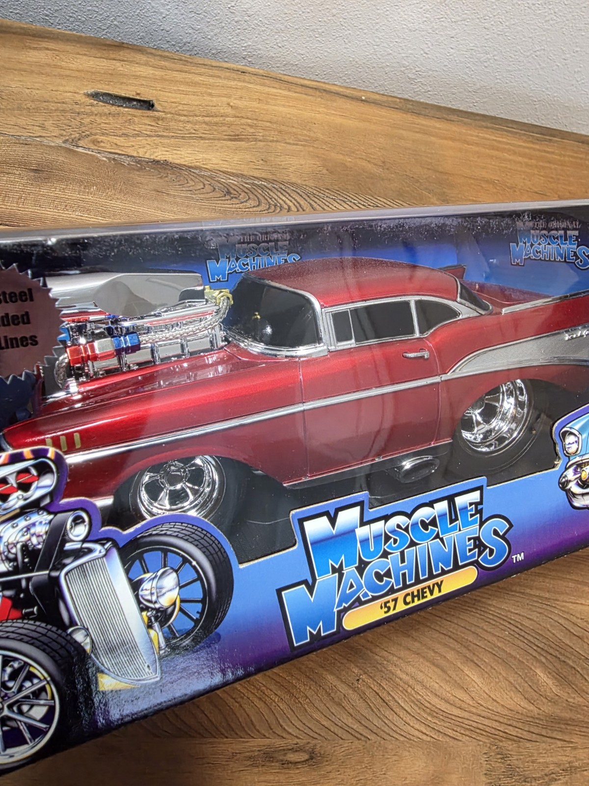 Vintage MUSCLE MACHINE, 1957 Chevy Belair, Candy Apple Red, 1:18, NEW In Box Vintage MUSCLE MACHINE, 1957 Chevy Belair, Candy Apple Red, 1:18, NEW In Box