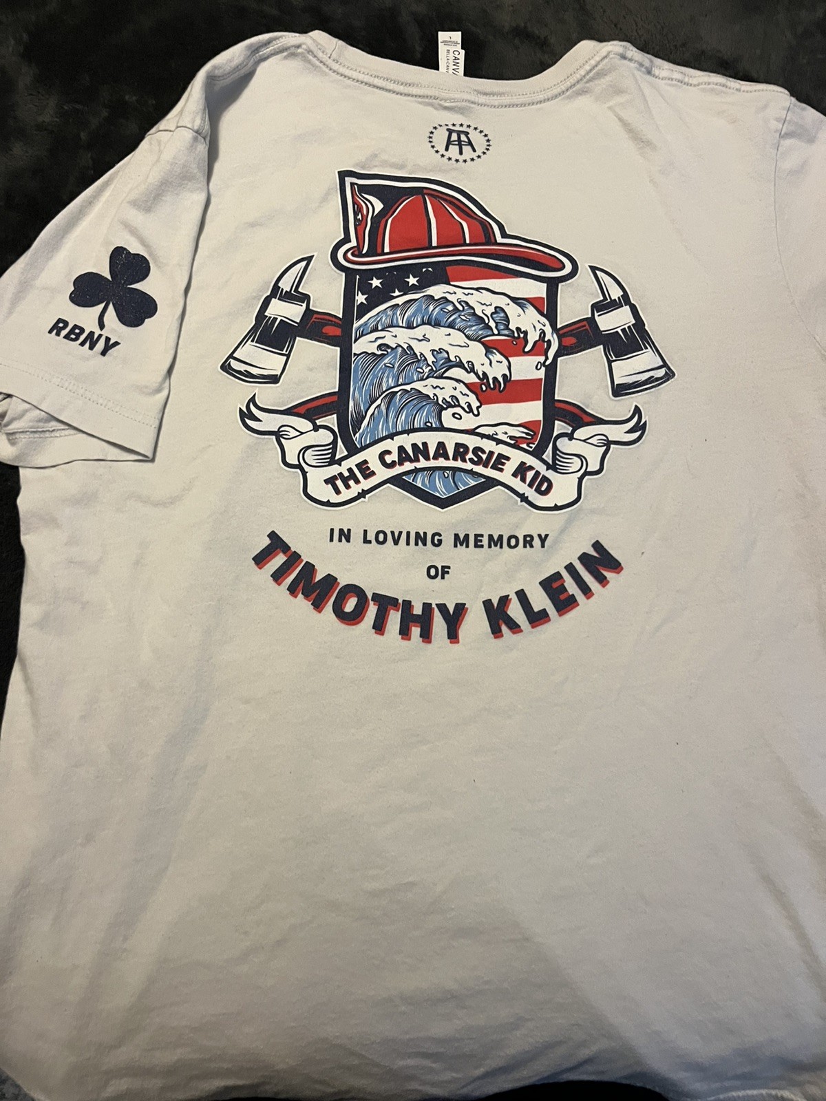 FDNY  L-170 Memorial T-Shirt (Large)