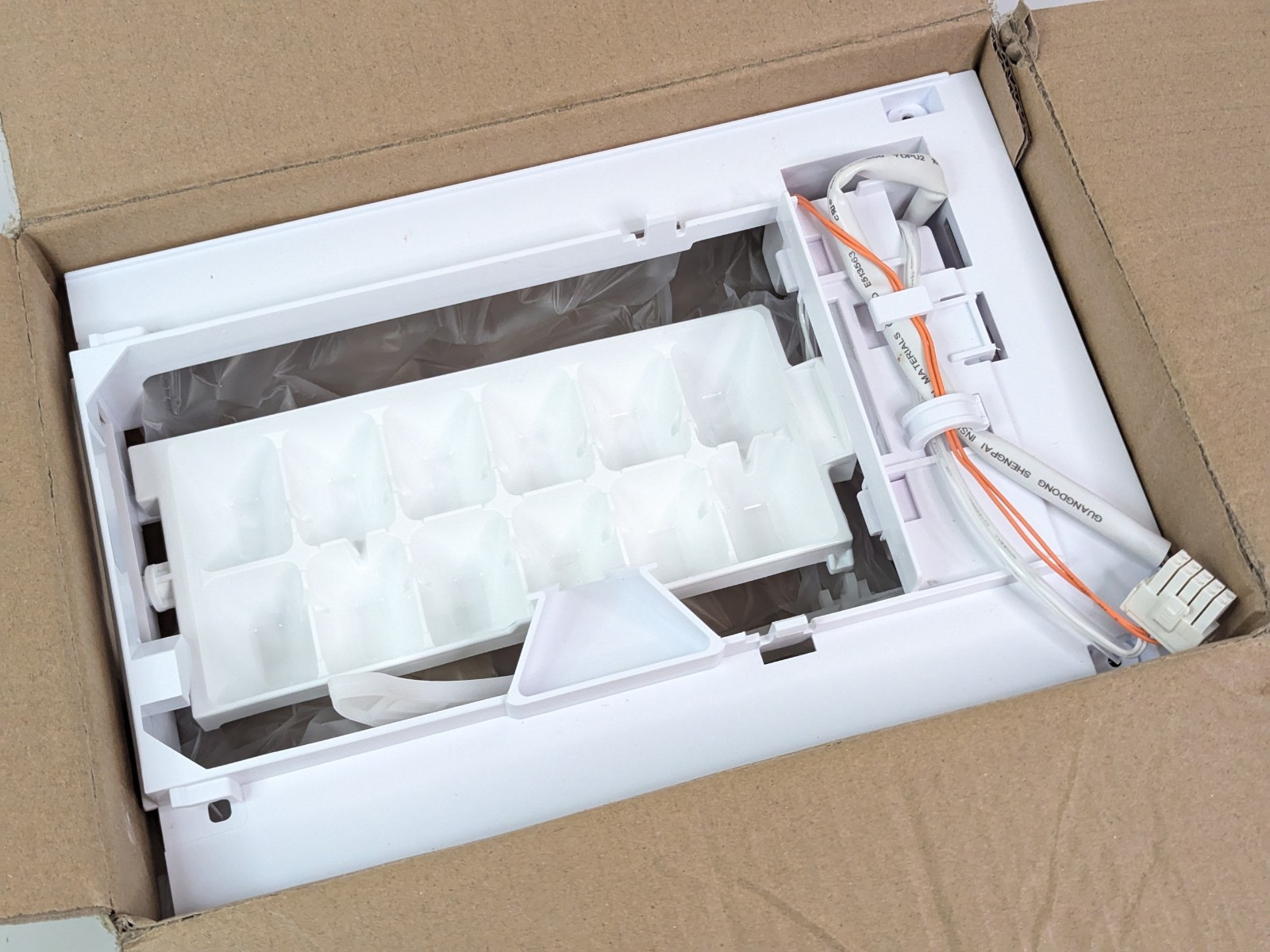ERP AEQ72909603 for LG Refrigerator Ice Maker Assembly Kit 12 Cube Flex Tray