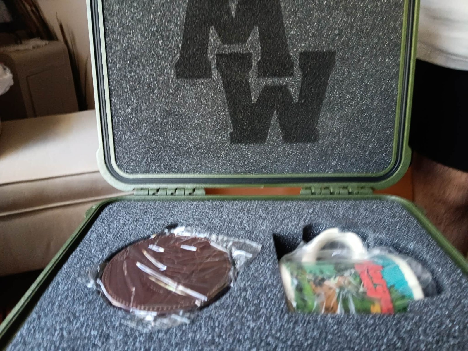 Morgan Wallen  “Still The Problem Tour” Exclusive Pelican Coasters + Mug VIP