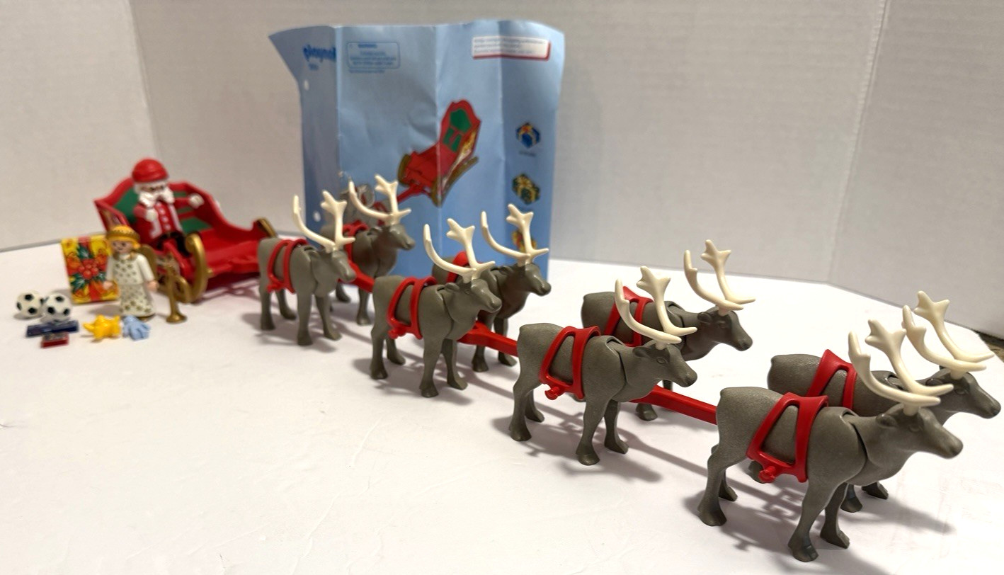 Playmobil 3604 Christmas Santa's Sleigh & 8 Reindeer -Incomplete- Read Playmobil 3604 Christmas Santa's Sleigh & 8 Reindeer -Incomplete- Read