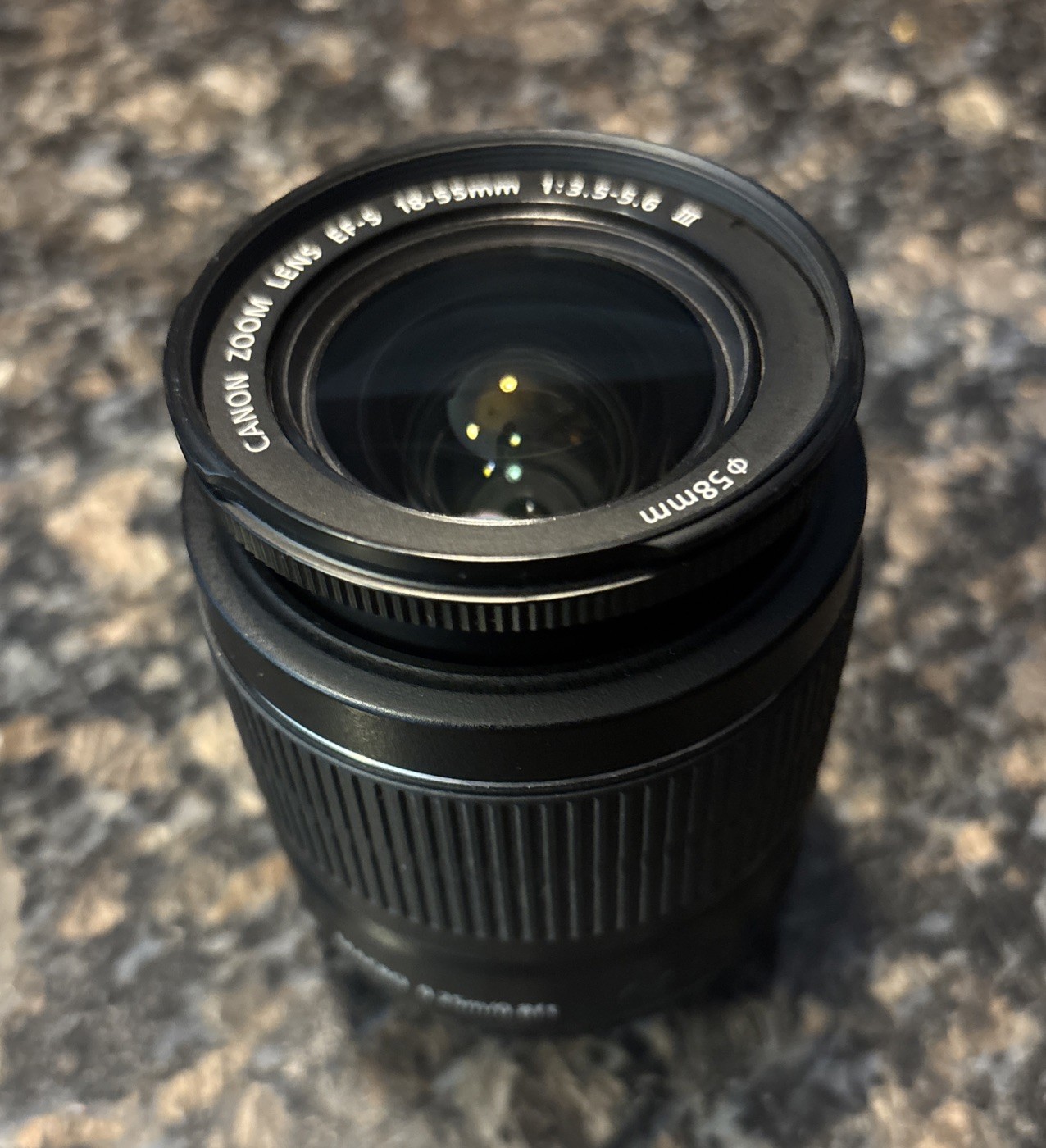 Canon EF-S 18-55mm F/3.5-5.6 III Camera Lens Canon EF-S 18-55mm F/3.5-5.6 III Camera Lens