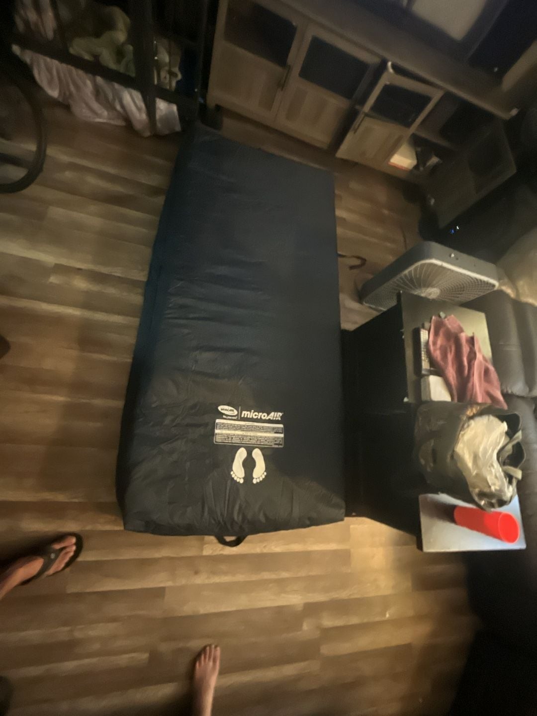 Invacare MicroAIR Alternating Pressure Low Air Loss Mattress Invacare MicroAIR Alternating Pressure Low Air Loss Mattress