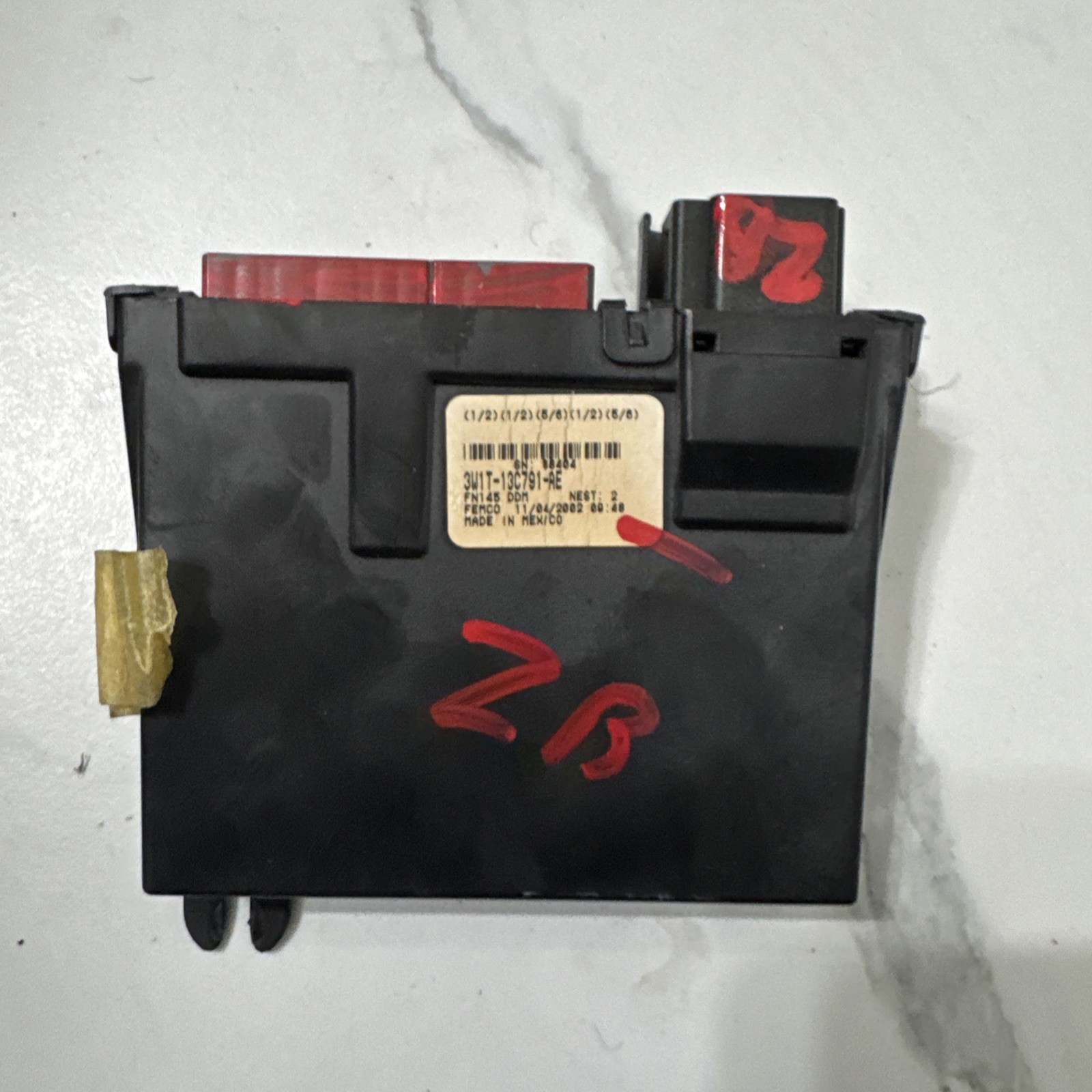 2003-2005 Lincoln Town Car Keyless Door Entry Module OEM 3W1T-13C791-AE 2003-2005 Lincoln Town Car Keyless Door Entry Module OEM 3W1T-13C791-AE