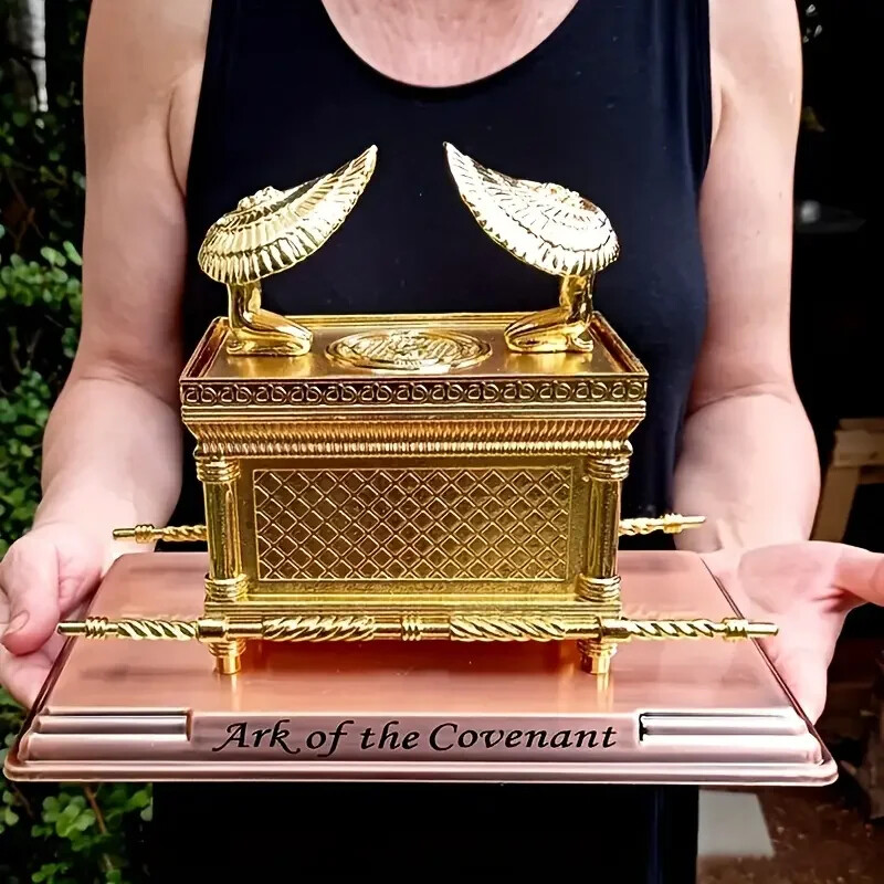 1pcs Figurine Ark Of The Covenant Golden Plated Copper Stand Jerusalem Replica 1pcs Figurine Ark Of The Covenant Golden Plated Copper Stand Jerusalem Replica