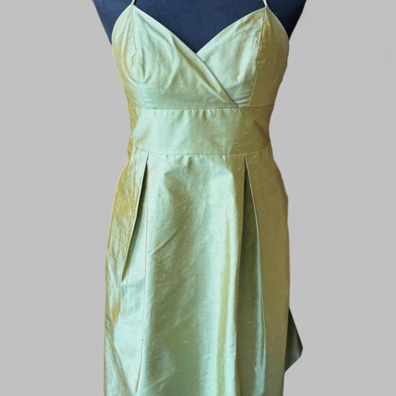 Vintage Silk Jenny Yoo light green halter dress with pleated skirt, size 0 Vintage Silk Jenny Yoo light green halter dress with pleated skirt, size 0