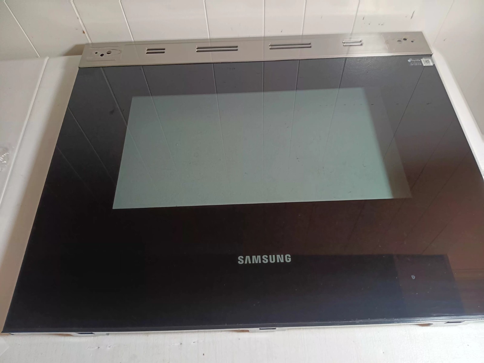 OEM SAMSUNG RANGE (NE63A6311SS) DOOR GLASS PART # DG94-04083A, (TZ-02A)
