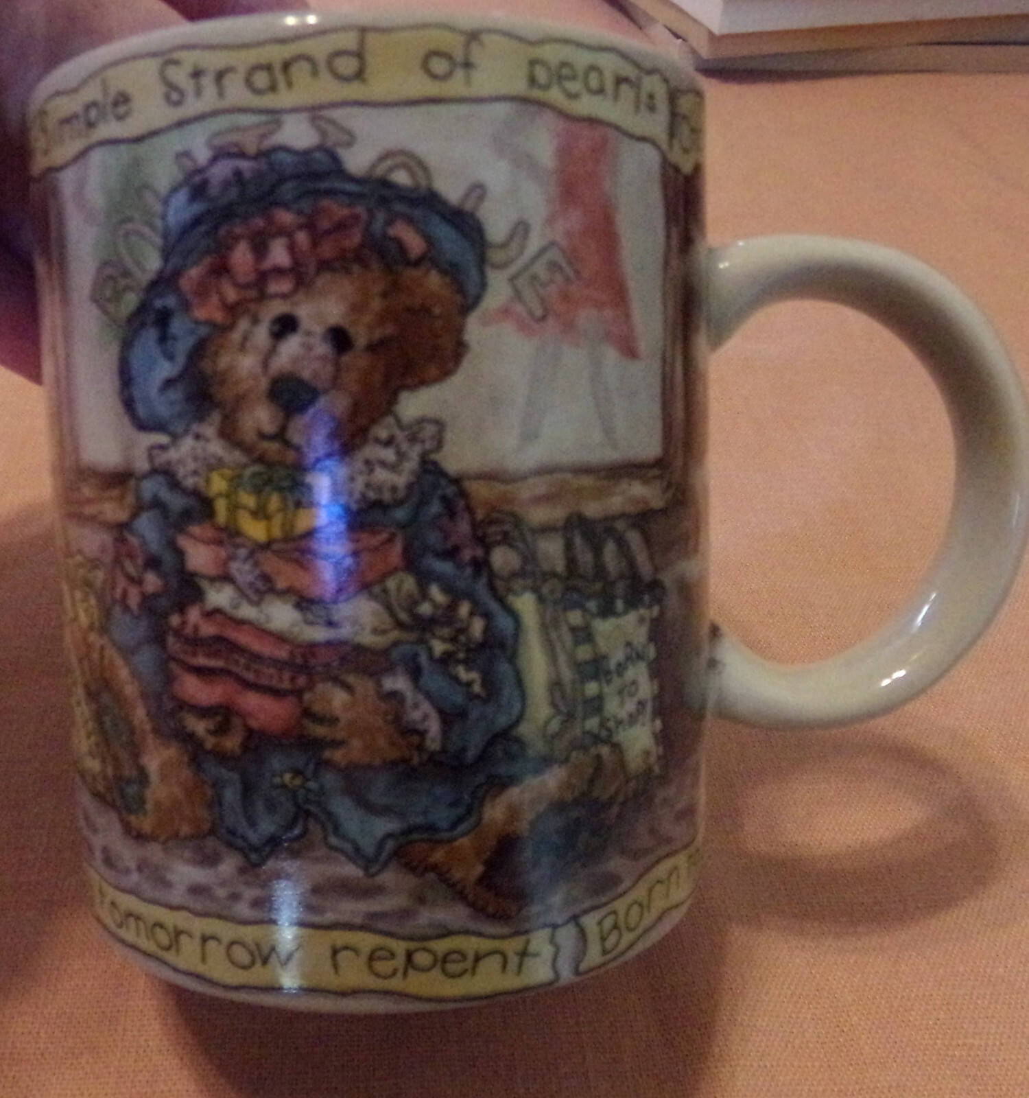 The Boyds Collection Ltd. Born to Shop Mug from Bearware Pottery Works 1999 EUC