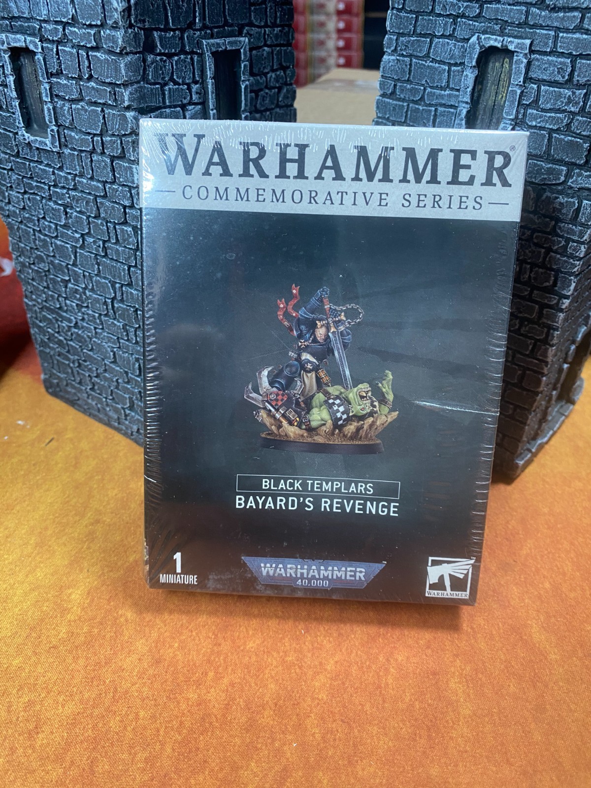 Warhammer 40k - Warhammer Commemorative Series Black Templars Bayards Revenge Warhammer 40k - Warhammer Commemorative Series Black Templars Bayards Revenge