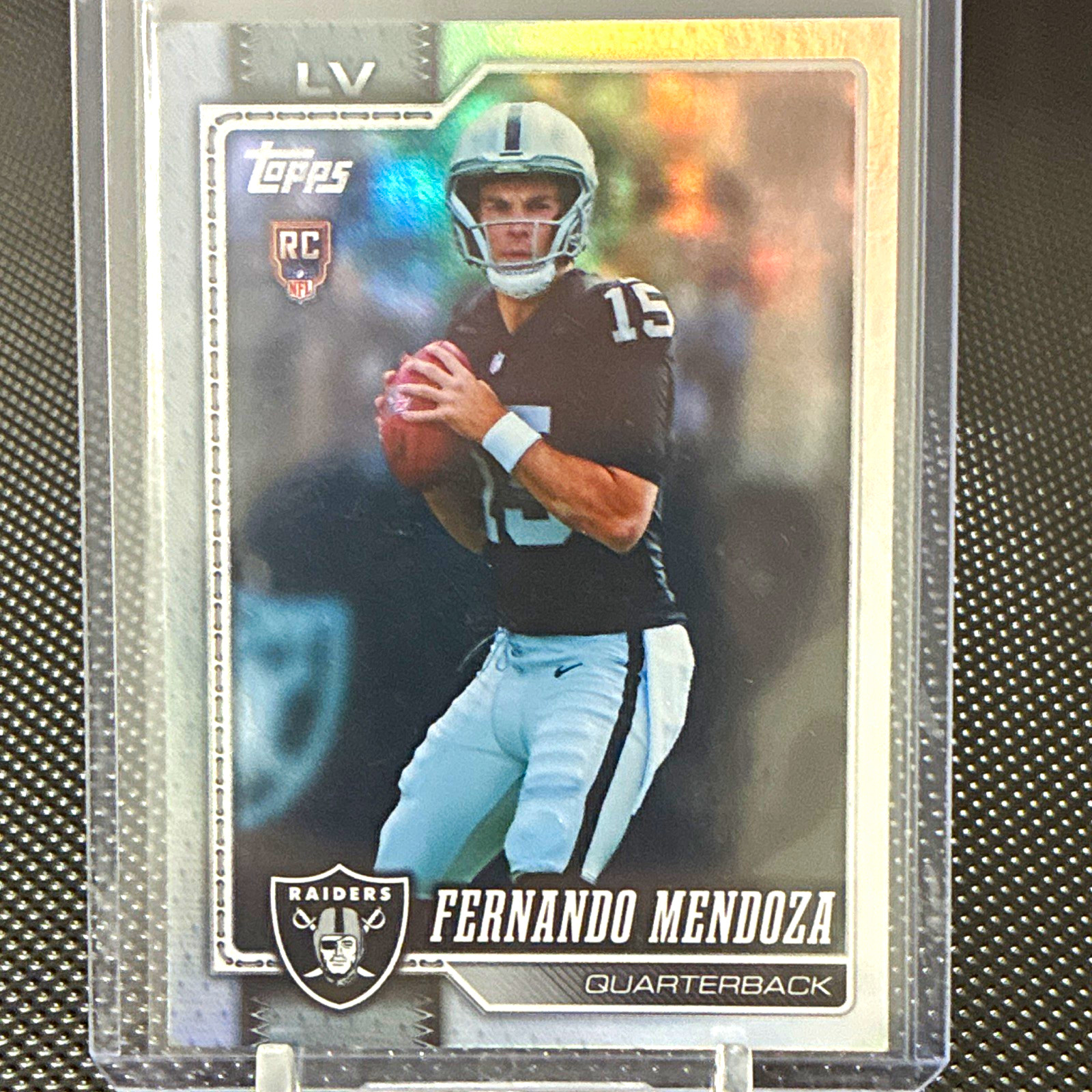 Topps 2025 Bowman Univ Chrome Fernando Mendoza #109 RC Refractor Topps 2025 Bowman Univ Chrome Fernando Mendoza #109 RC Refractor