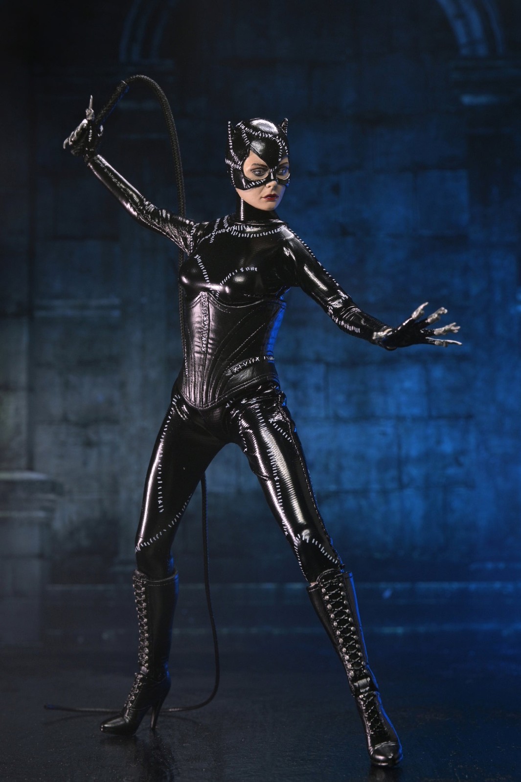 2026 NECA Batman Returns Catwoman 8” Clothed Action Figure NIB NEW 2026 NECA Batman Returns Catwoman 8” Clothed Action Figure NIB NEW