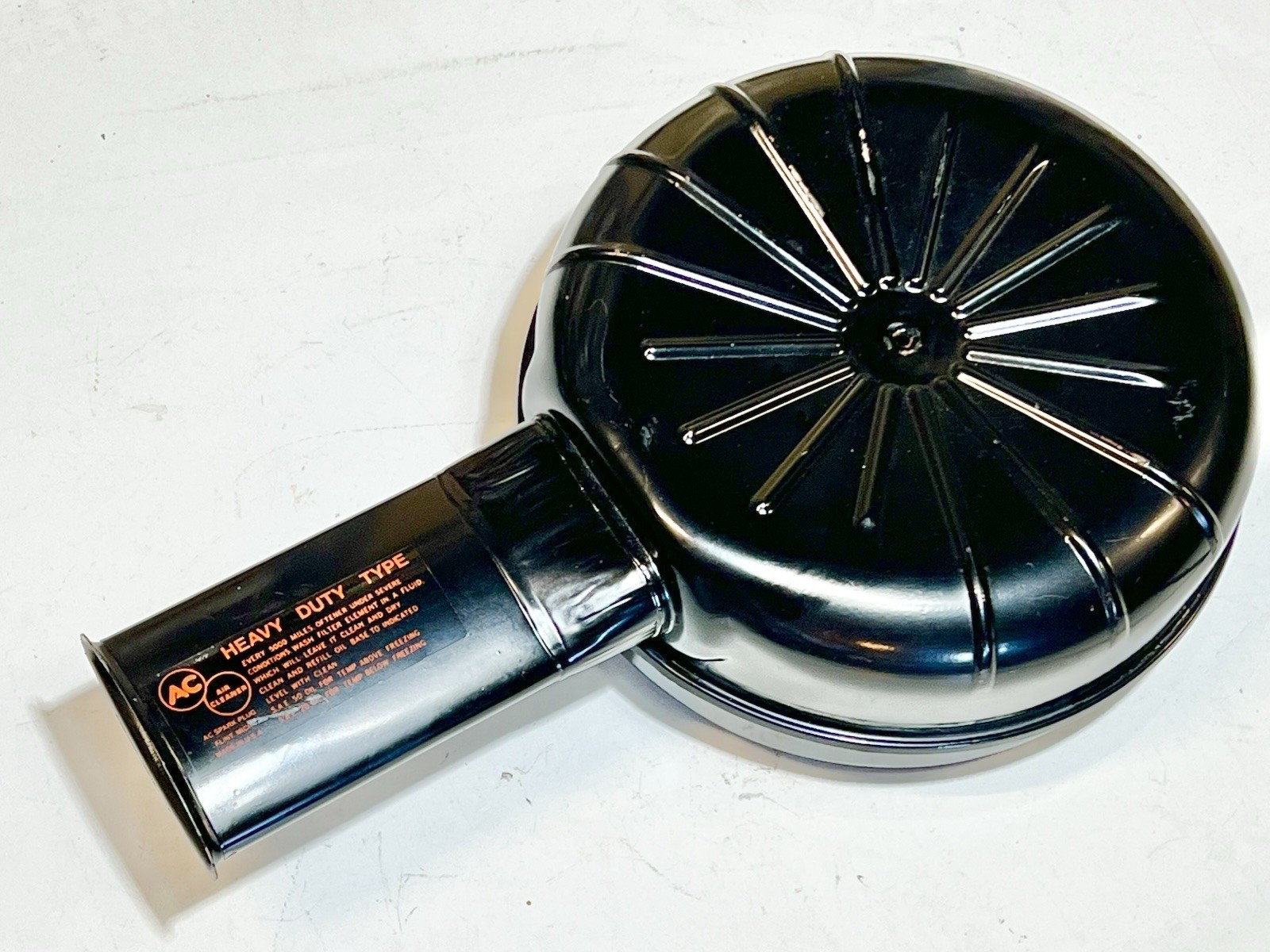 NOS 1958 Chevrolet 4 Barrel Oil Bath Air Cleaner Original Silk Screen NOS 1958 Chevrolet 4 Barrel Oil Bath Air Cleaner Original Silk Screen