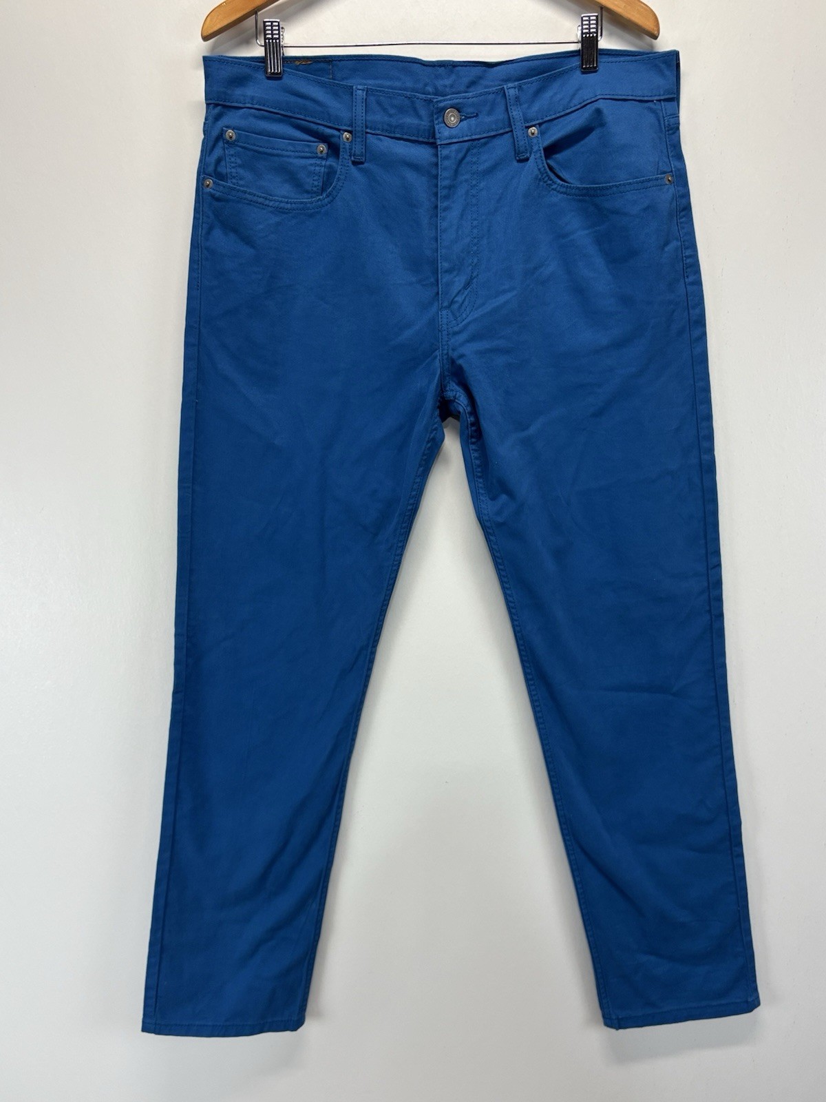 Levi\'s 502 Regular Taper Jeans Mens 36x34 (fits 36x32) Vibran Blue Stretch Pant Levi\'s 502 Regular Taper Jeans Mens 36x34 (fits 36x32) Vibran Blue Stretch Pant