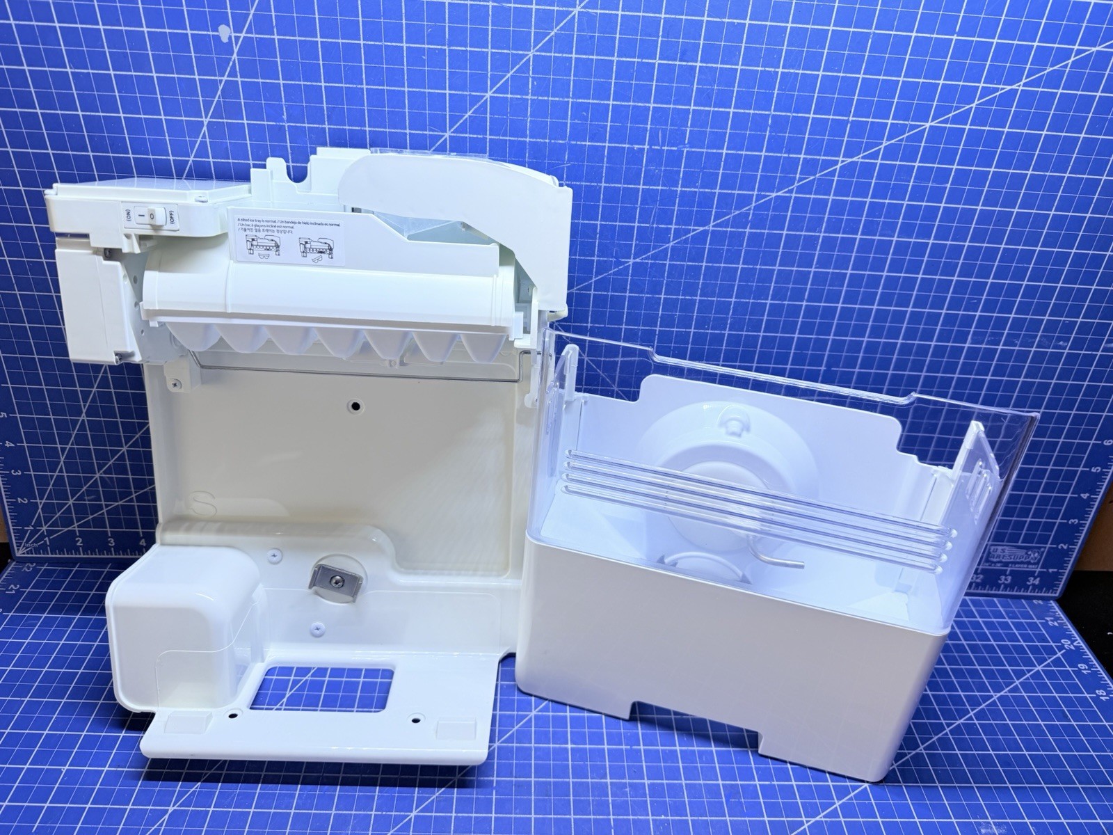 LG Refrigerator Ice Maker Bin & Auger Motor P# ACZ74170502 AEQ73110219 LG Refrigerator Ice Maker Bin & Auger Motor P# ACZ74170502 AEQ73110219