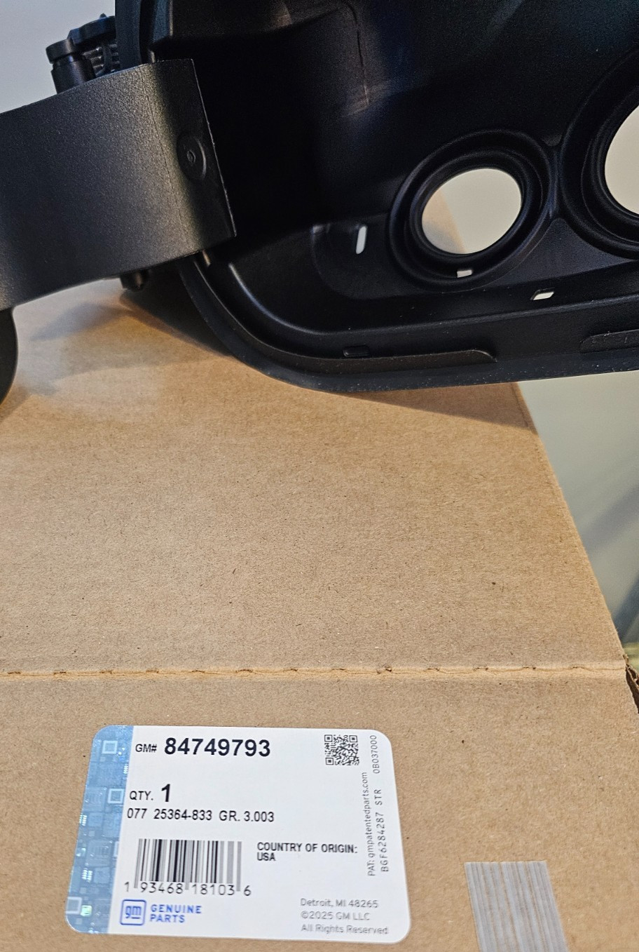 Genuine GM Fuel Tank Filler Pipe Housing 84749793