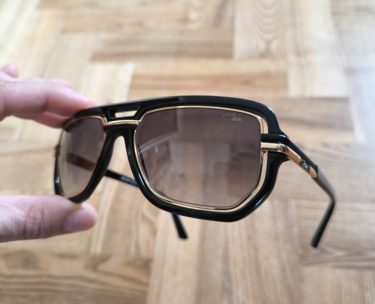 Cazal Vintage Sunglasses Mod. 9064 Col. 001 58 20 135 2 Black/Gold Luxury Fade Cazal Vintage Sunglasses Mod. 9064 Col. 001 58 20 135 2 Black/Gold Luxury Fade