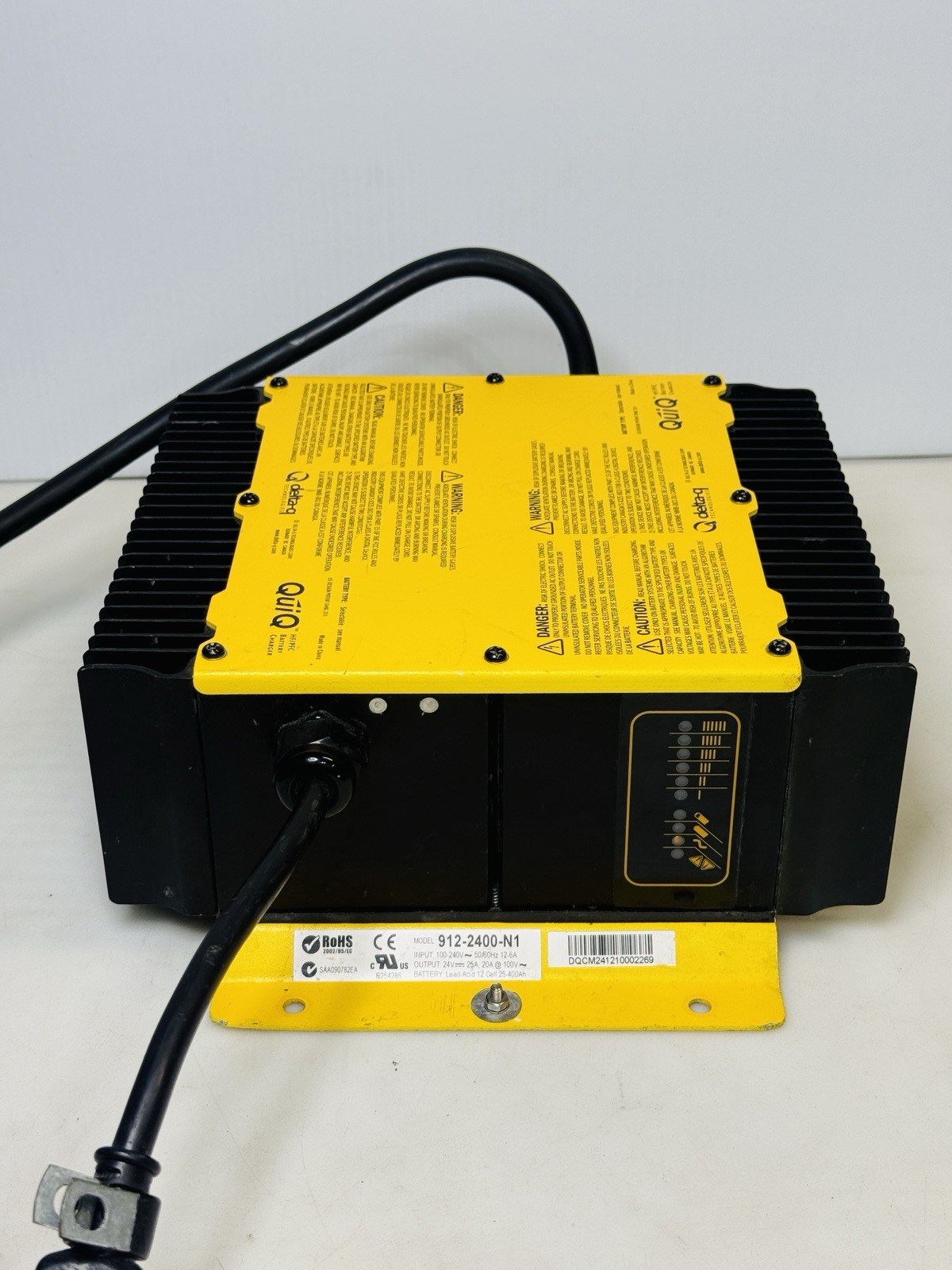 Delta-Q QuiQ 24V  25 amp Battery Charger 912-2400-N1 Golf Cart Charger 24 Volt