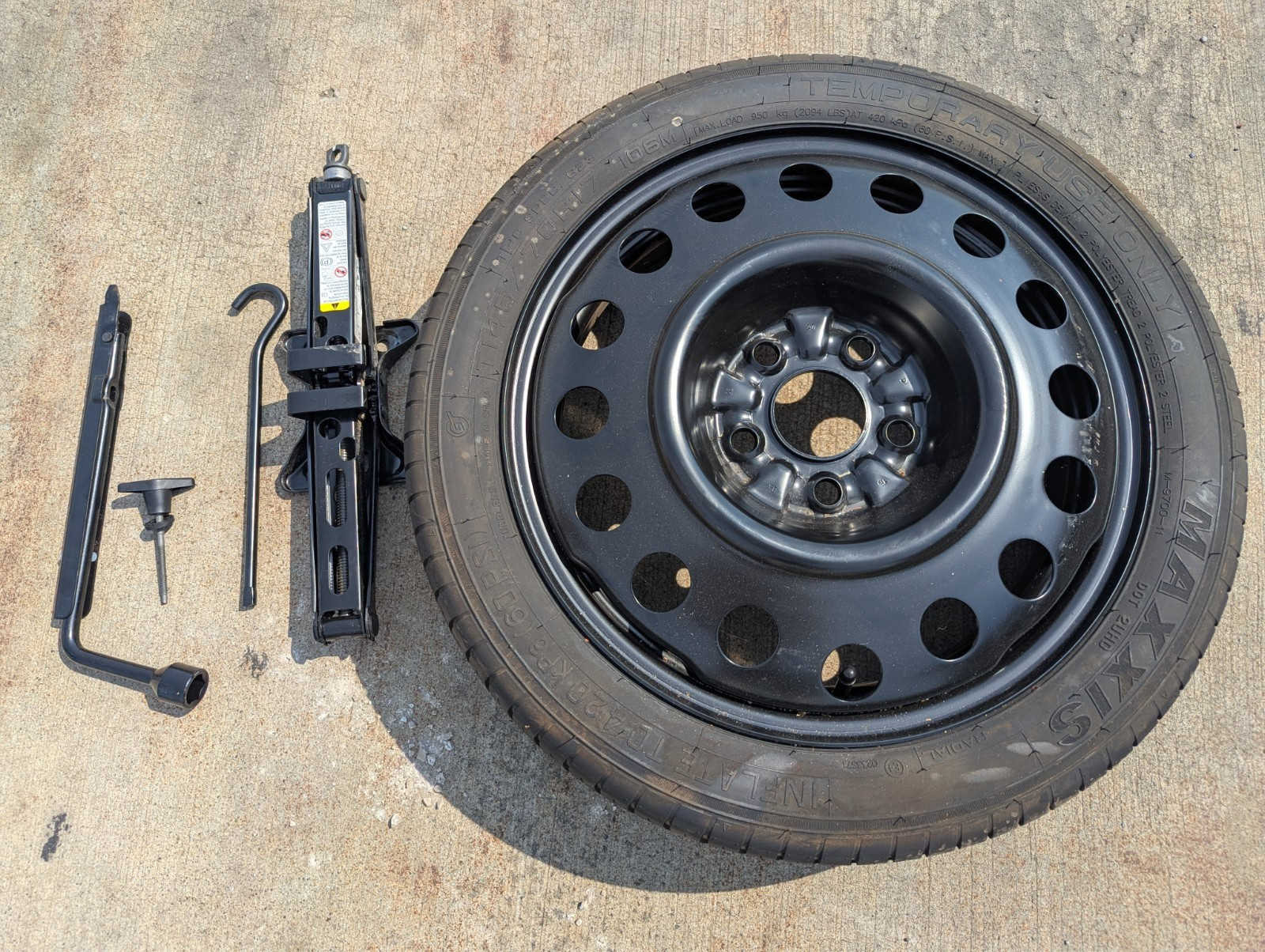 2010-2017 Chevrolet Equinox Spare Tire w/ Jack Kit Combo T145/70R17 106M OEM _- 2010-2017 Chevrolet Equinox Spare Tire w/ Jack Kit Combo T145/70R17 106M OEM _-