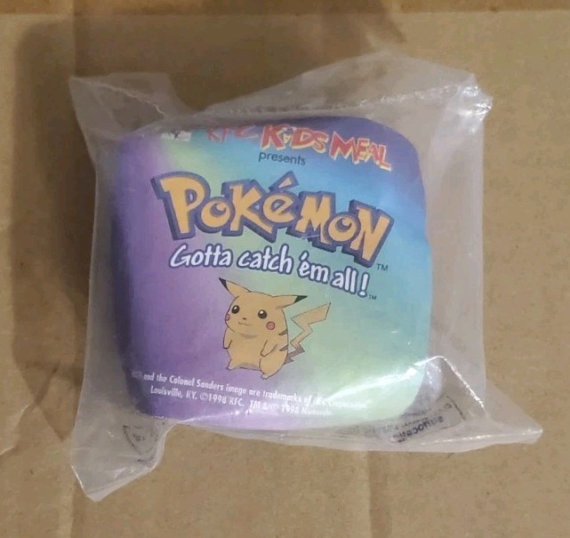 SEALED NEW 1998 Vintage KFC Kids Meal Pokemon Cube Rare Fast Food Premium Toy