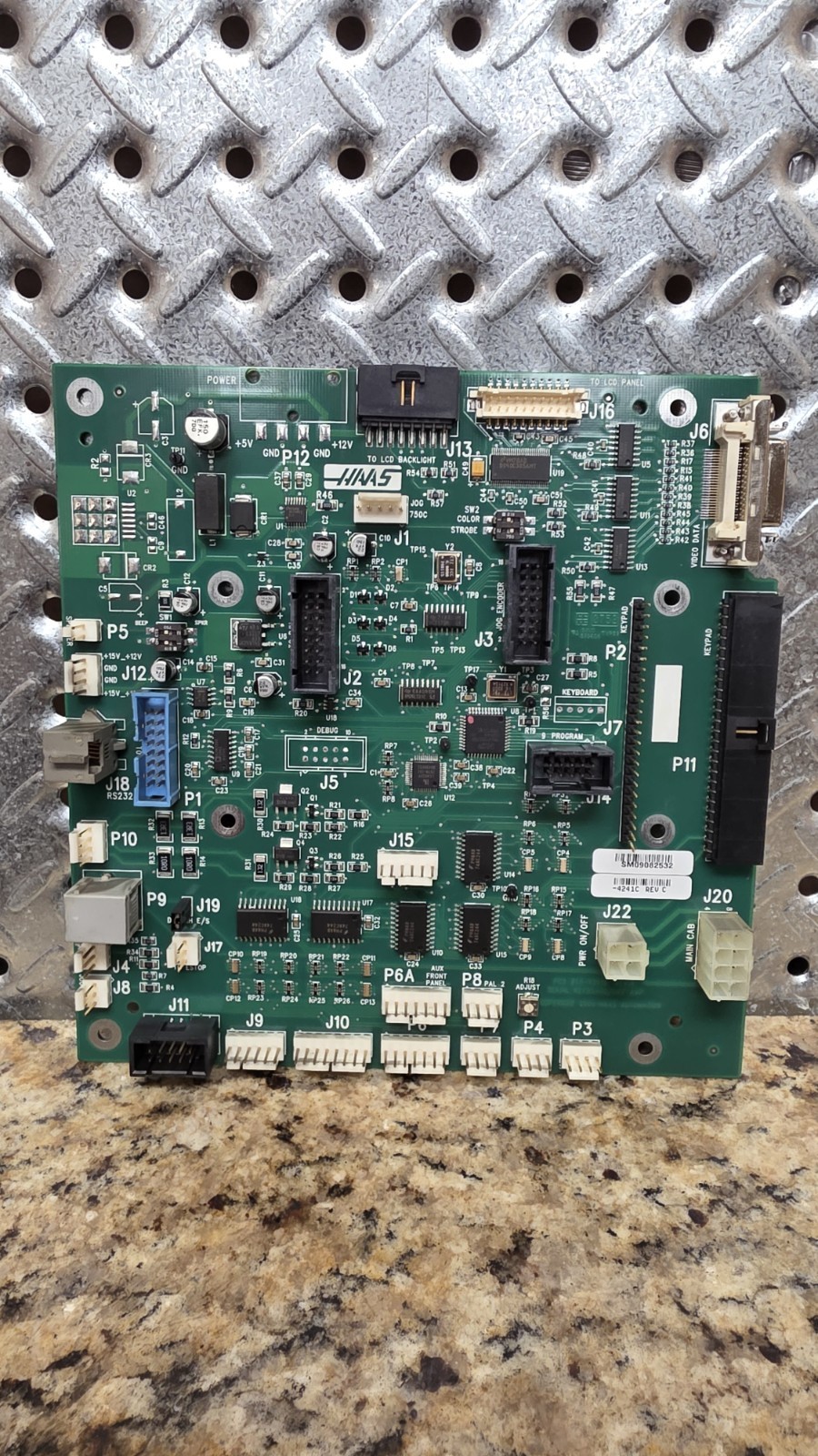 Haas 65-4241C Rev C Main Keyboard / Serial Diff Amp PCB SM09082532 – Tested, OEM