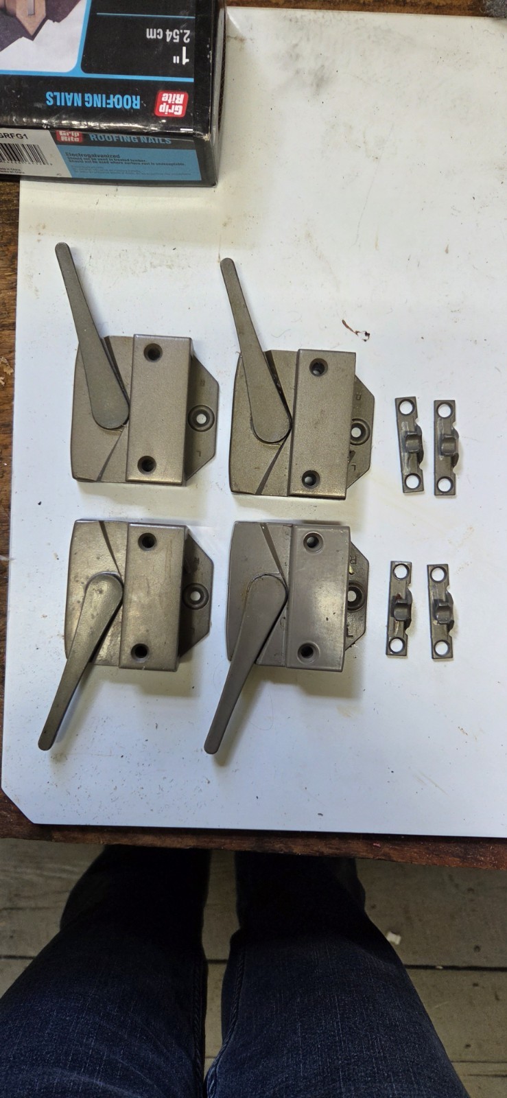 4 Andersen #7153-7230 Sash Lock & Keepers in Stone (1974 to 1995)