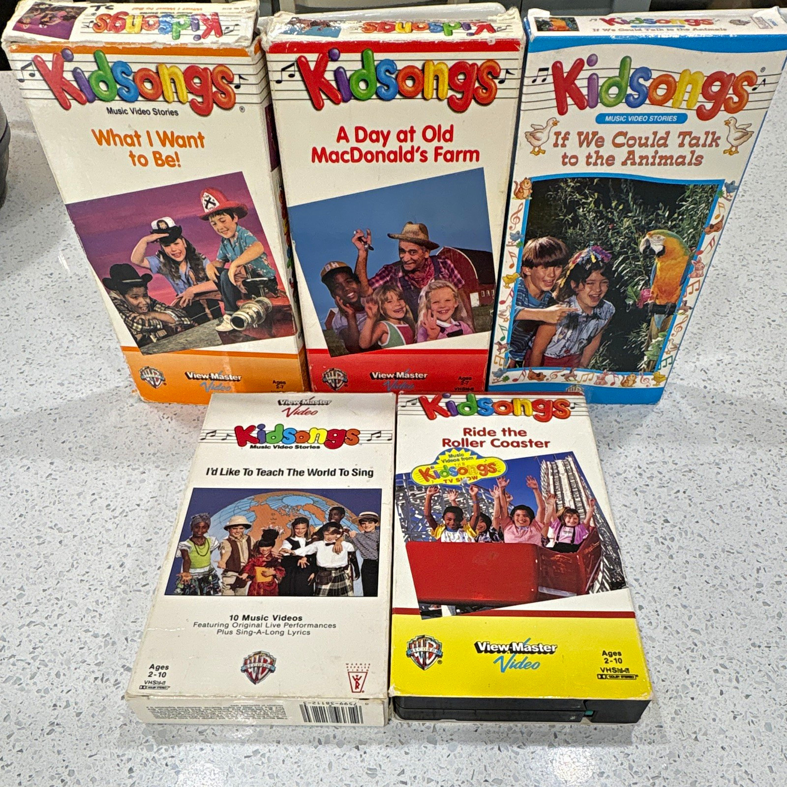 Vintage Kidsongs VHS Lot 5 Titles. View Master Video Warner Brothers 1985-93 Vintage Kidsongs VHS Lot 5 Titles. View Master Video Warner Brothers 1985-93