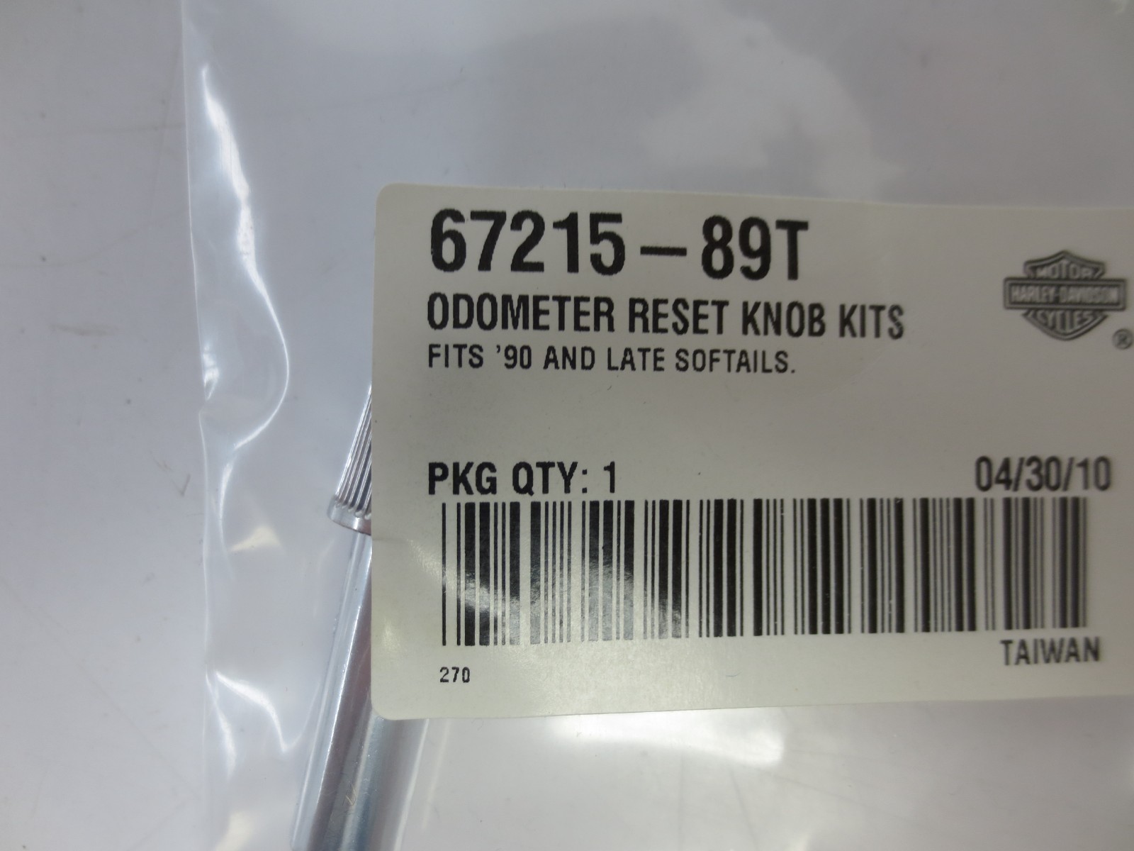NEW Genuine Harley Davidson OEM Odometer Reset Knob Kit 67215-89T NEW Genuine Harley Davidson OEM Odometer Reset Knob Kit 67215-89T