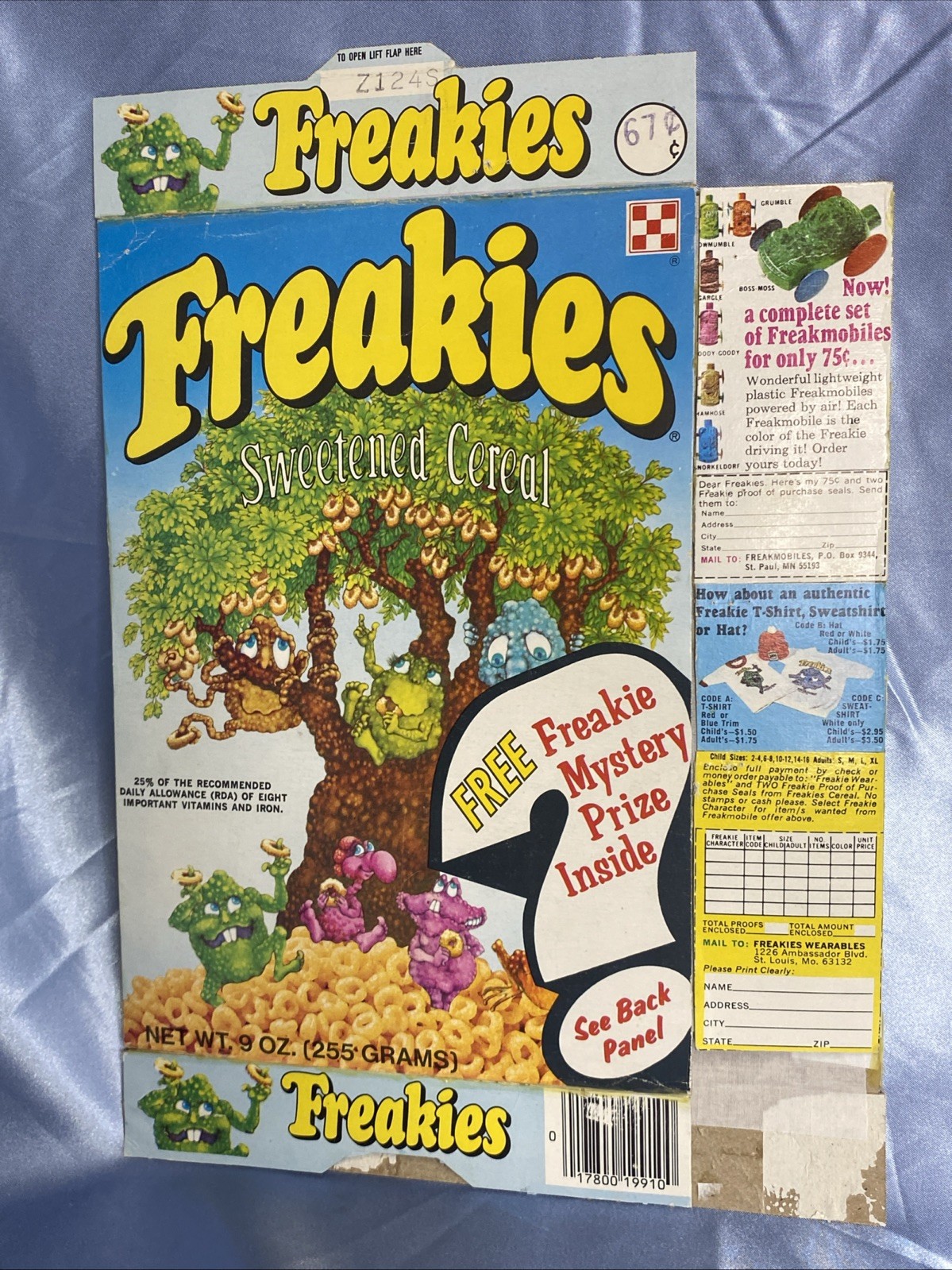 Original 1970s RALSTON FREAKIES Cereal Box MYSTERY PRIZE great premiums on back