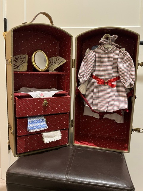 Pleasant Company Doll Wardrobe with American Girl Clothes Pleasant Company Doll Wardrobe with American Girl Clothes